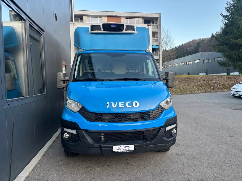 IVECO 35 S 15 D-image-5