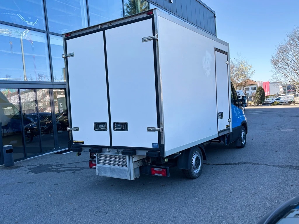 IVECO 35 S 15 D-image-8