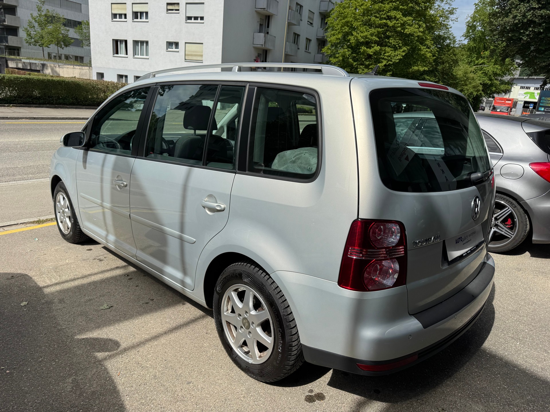 VW Touran 1.9 TDI BlueMotion Trendline 7 PL.-image-5
