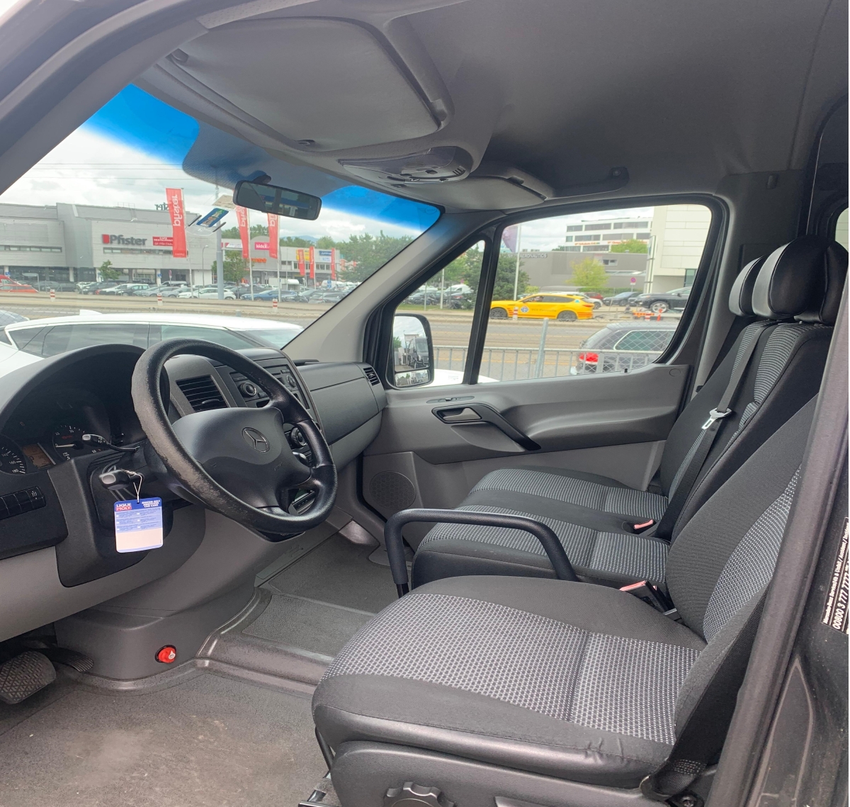 MERCEDES-BENZ Sprinter 315 CDI Standard 12 Plätzer-image-3
