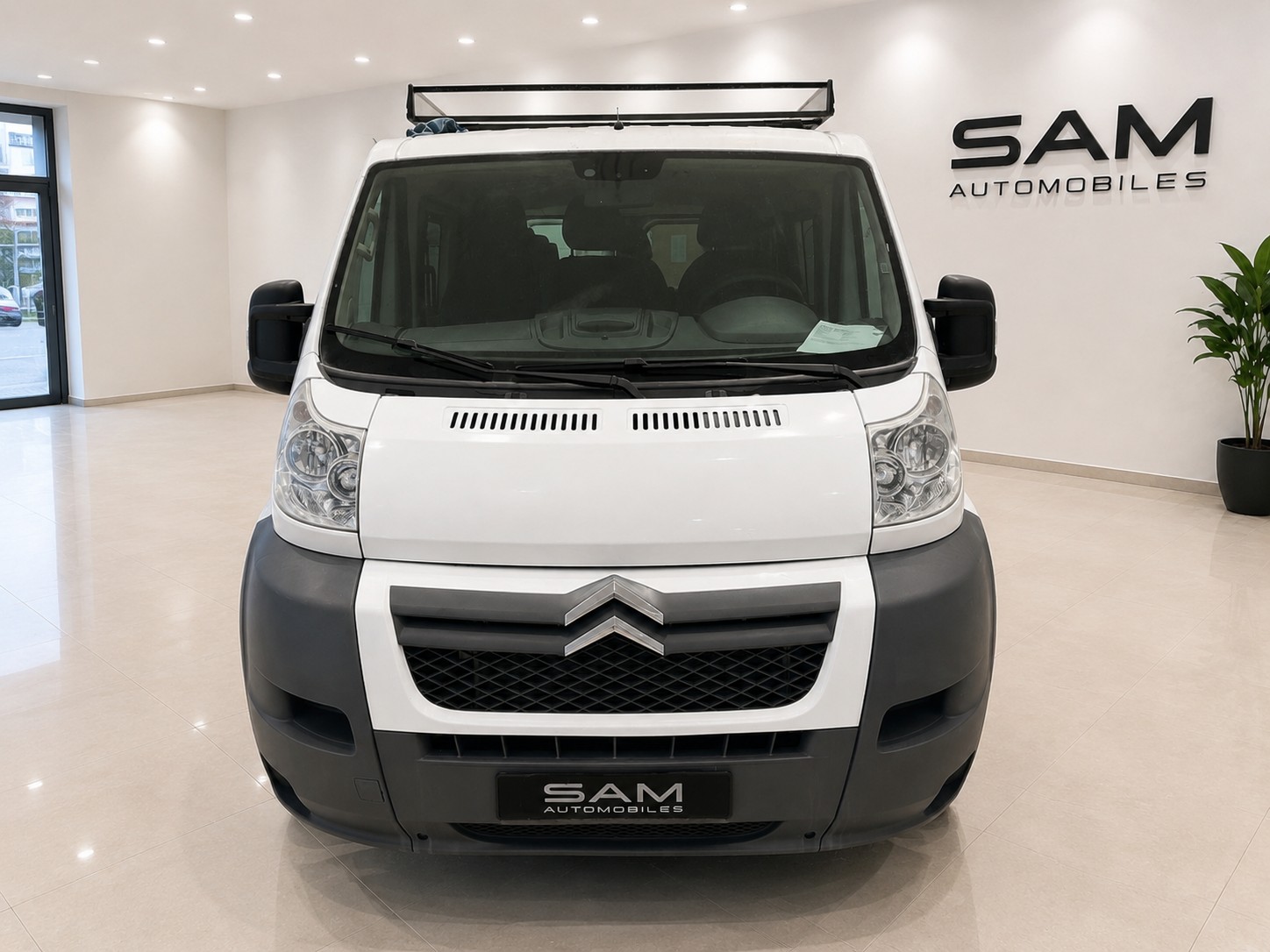 CITROEN Jumper 2.2 HDi 30 L1H1 9 places-image-1