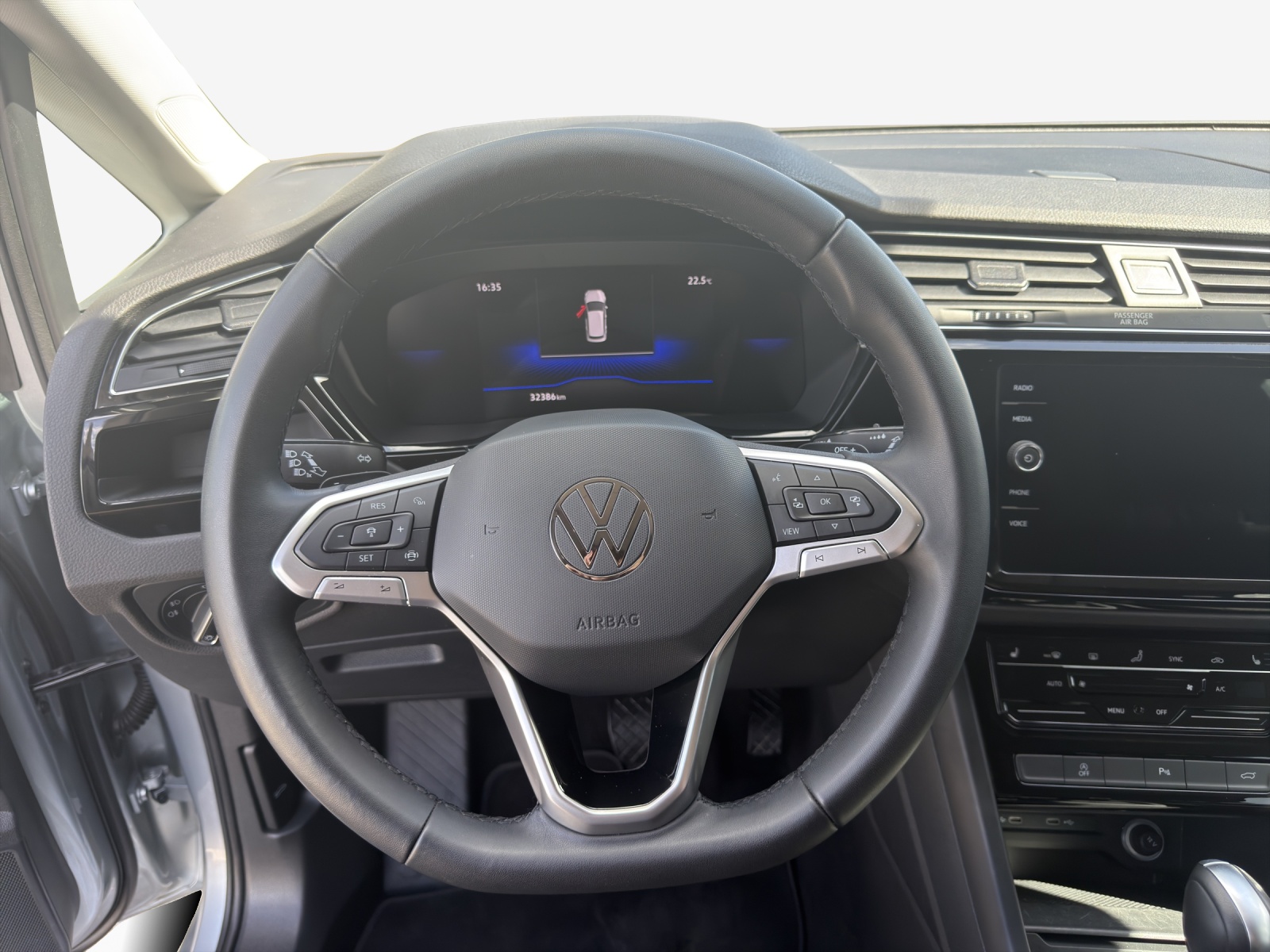 VW Touran 1.5 TSI EVO Comfortline DSG-image-9