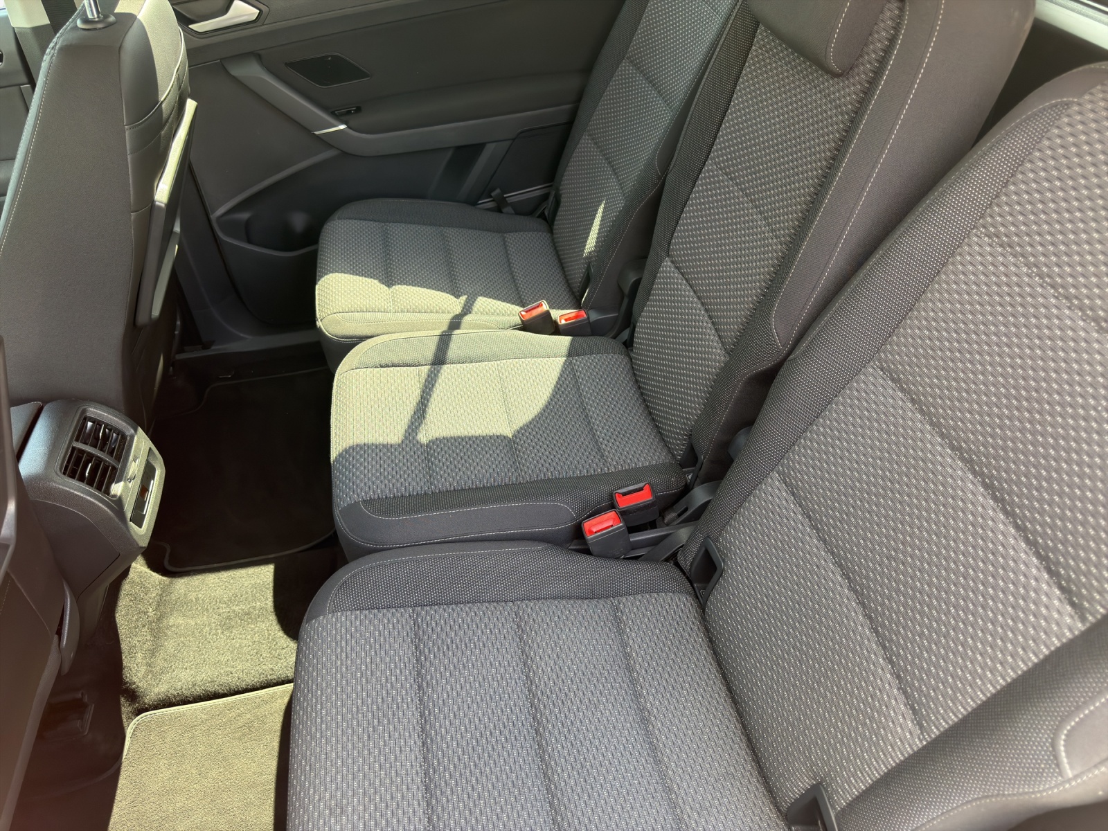 VW Touran 1.5 TSI EVO Comfortline DSG-image-11