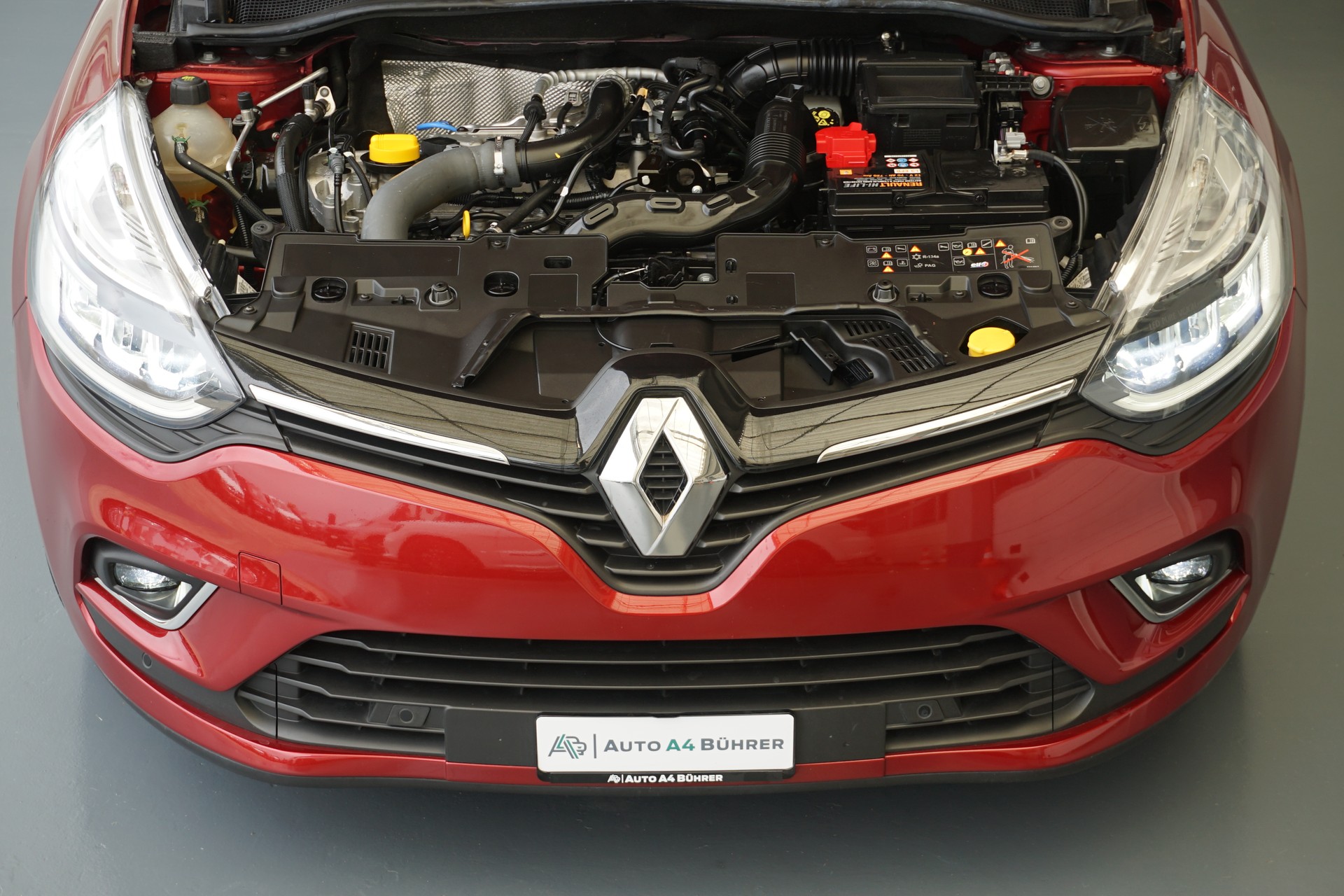 RENAULT Clio 1.2T 120PS Automat Swiss Edition "Motor mit Steuerkette!"-image-11