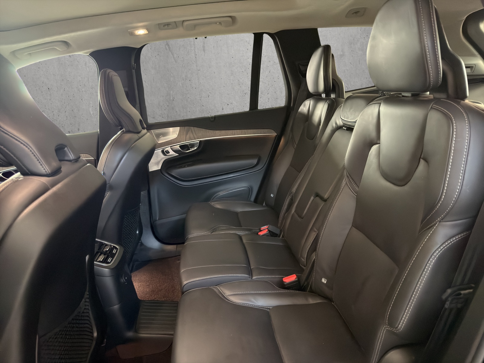 Image VOLVO XC90 XC90 T8 eAWD PluginHybrid Xclusive Dark Geartronic
