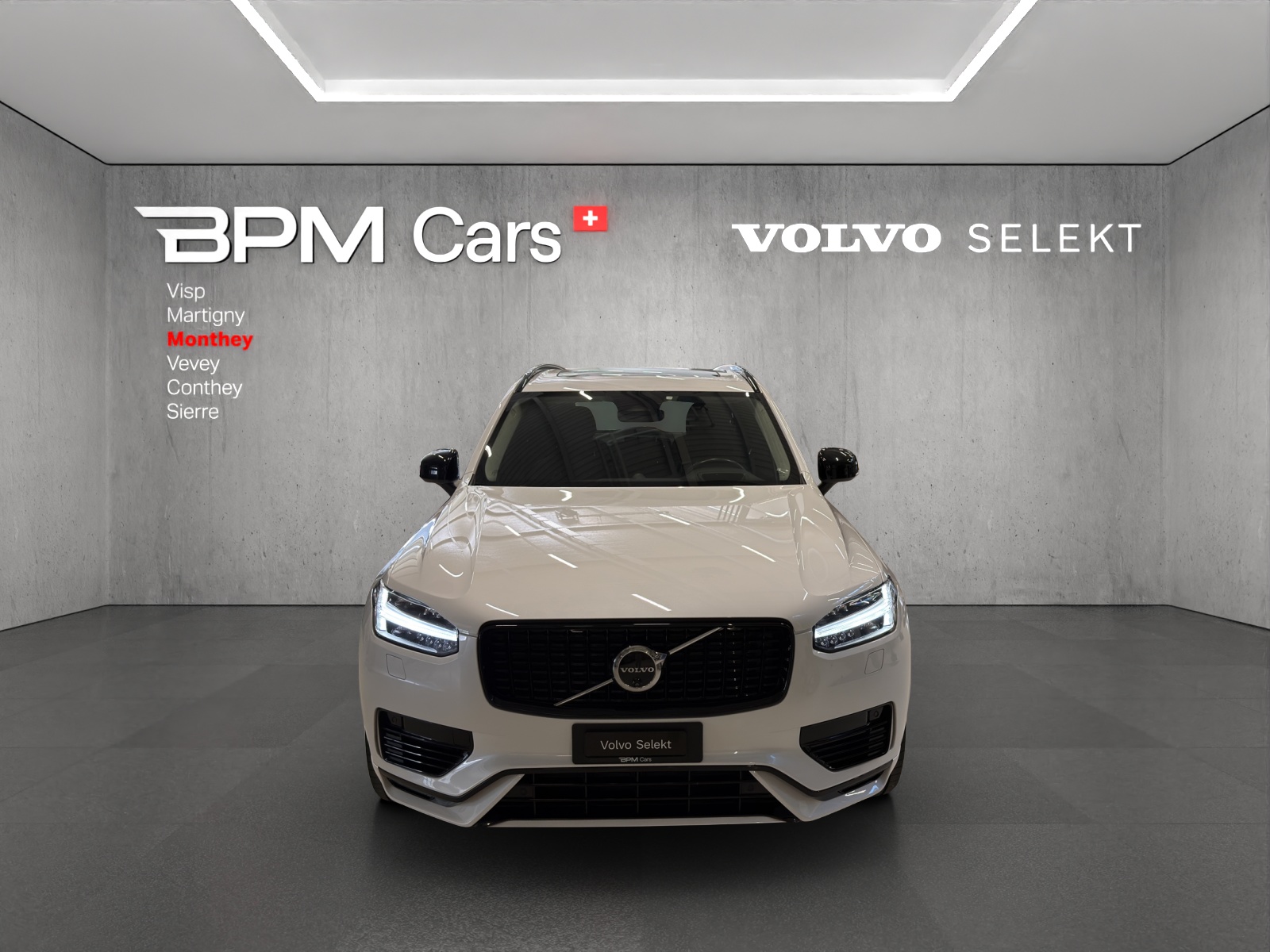 VOLVO XC90 T8 eAWD PluginHybrid Xclusive Dark Geartronic-image-1