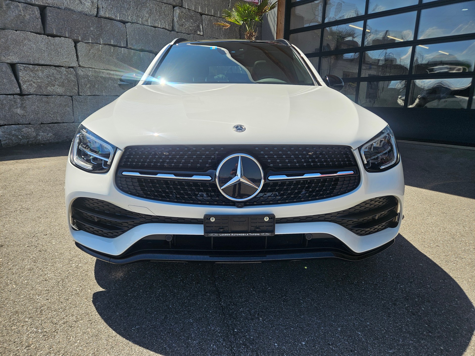 MERCEDES-BENZ GLC 220 d AMG Line 4Matic 9G-Tronic-image-1