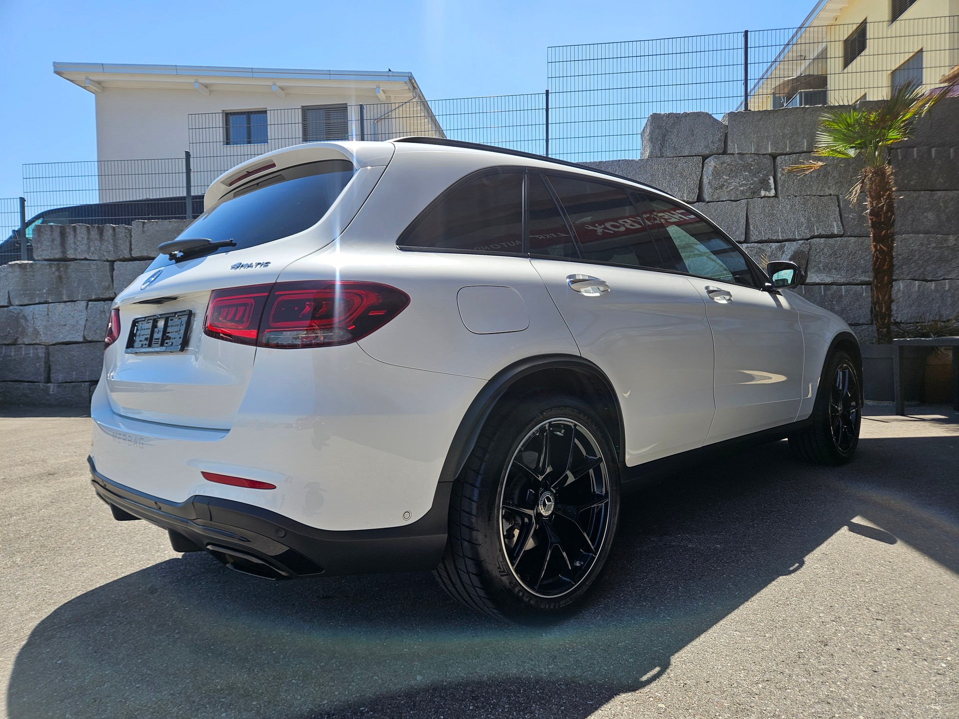 MERCEDES-BENZ GLC 220 d AMG Line 4Matic 9G-Tronic-image-6