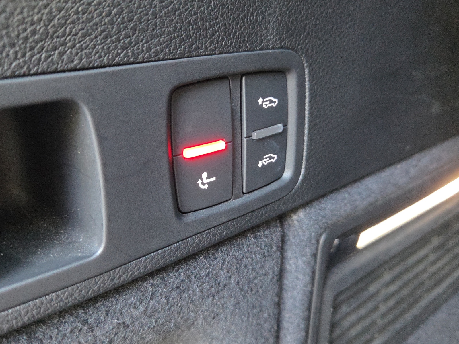 AUDI SQ5 TDI quattro tiptronic-image-13