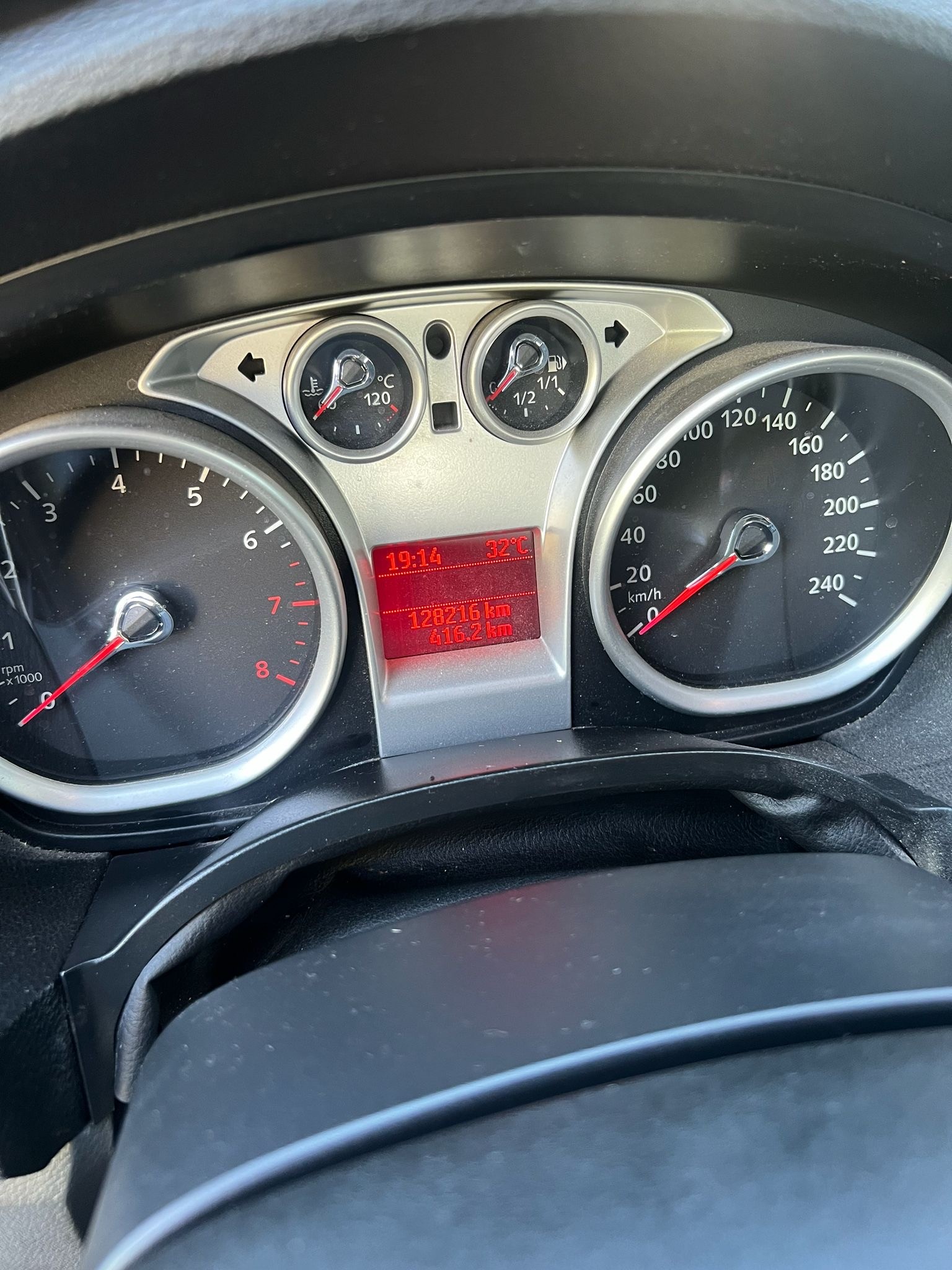 FORD C-Max 1.8 16V Titanium-image-4