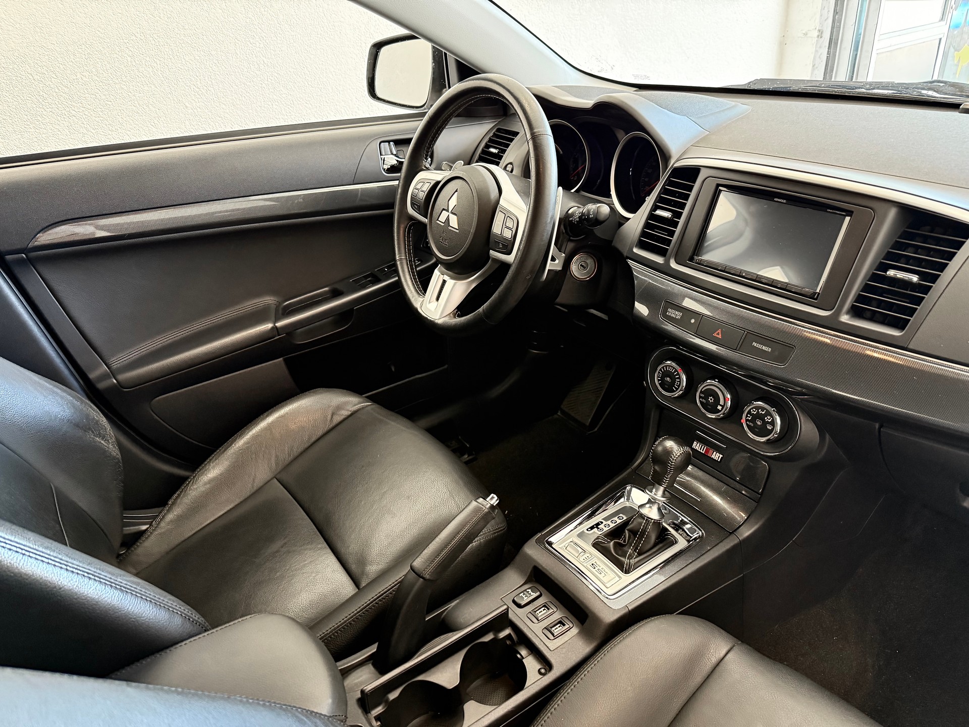 MITSUBISHI Lancer Sportback 2.0 Ralliart S 4WD TC-SST-image-14