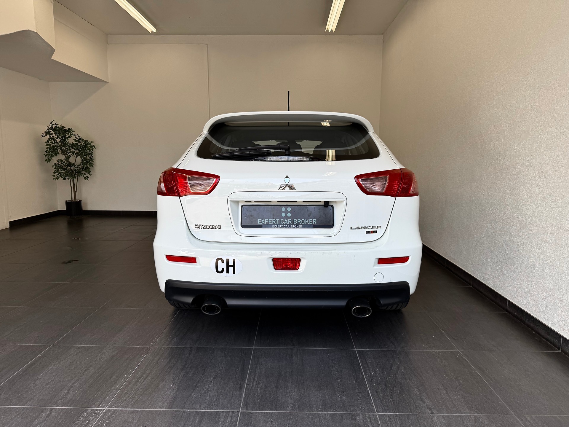 MITSUBISHI Lancer Sportback 2.0 Ralliart S 4WD TC-SST-image-7