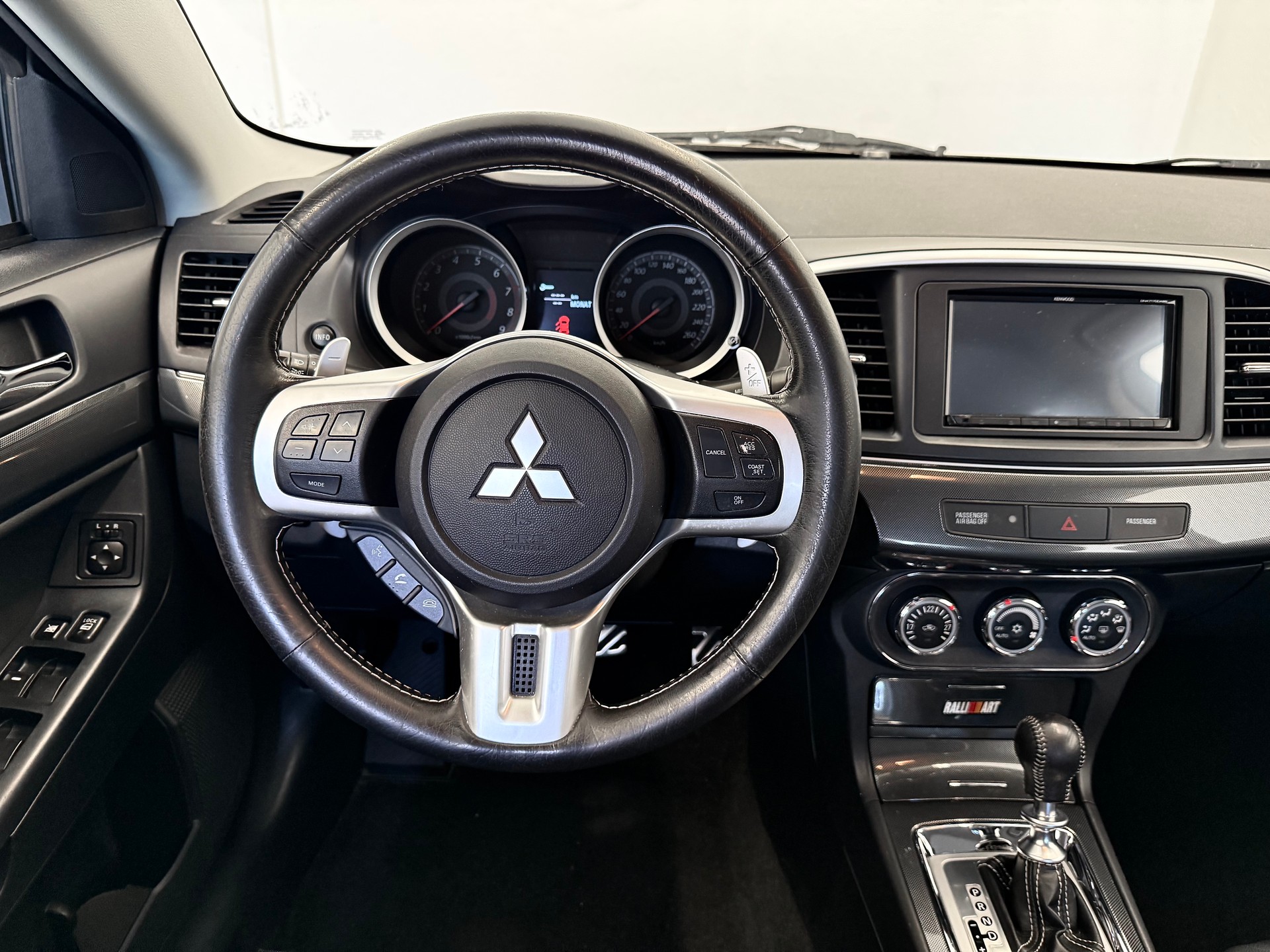 MITSUBISHI Lancer Sportback 2.0 Ralliart S 4WD TC-SST-image-9