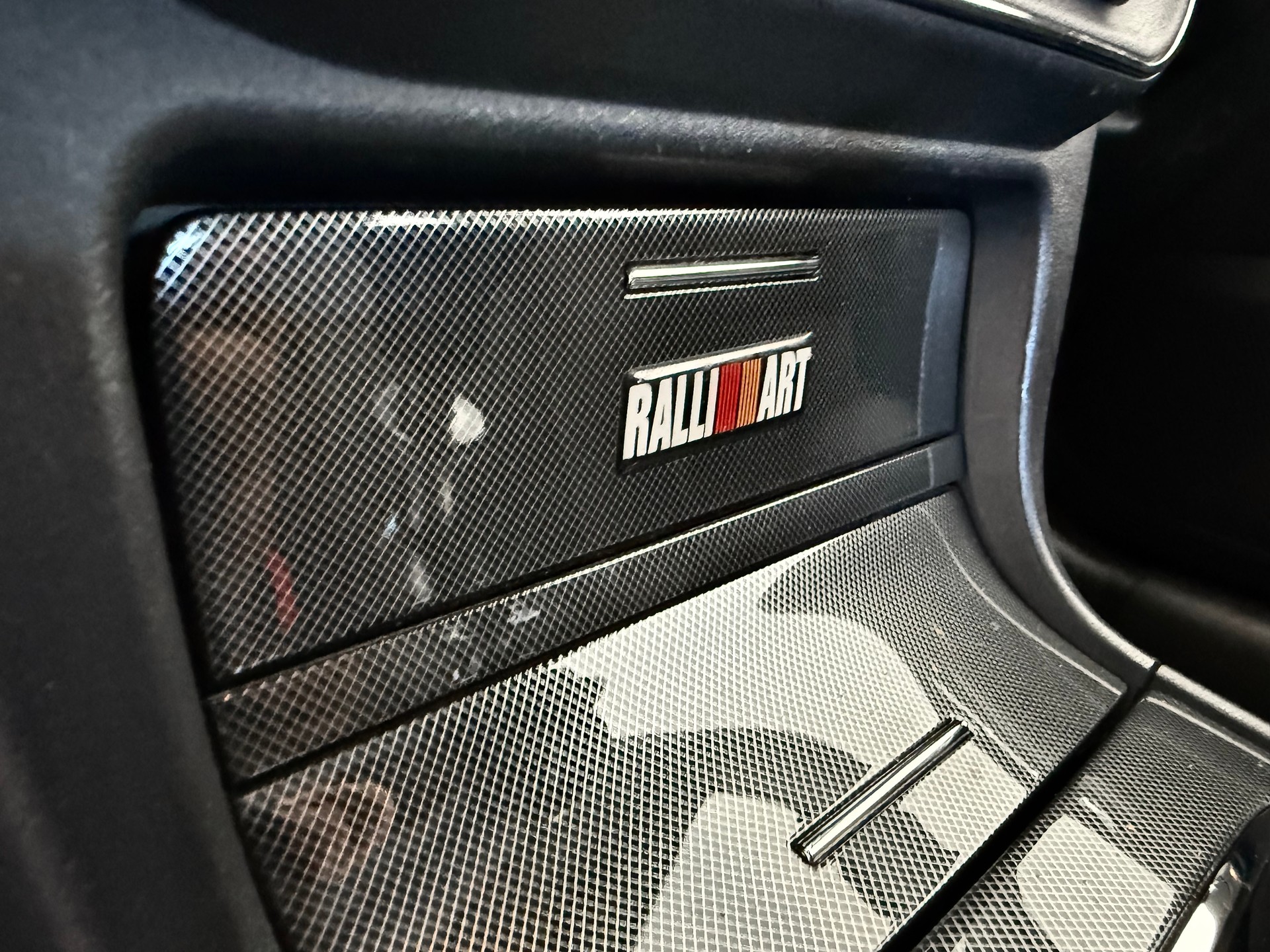 MITSUBISHI Lancer Sportback 2.0 Ralliart S 4WD TC-SST-image-16
