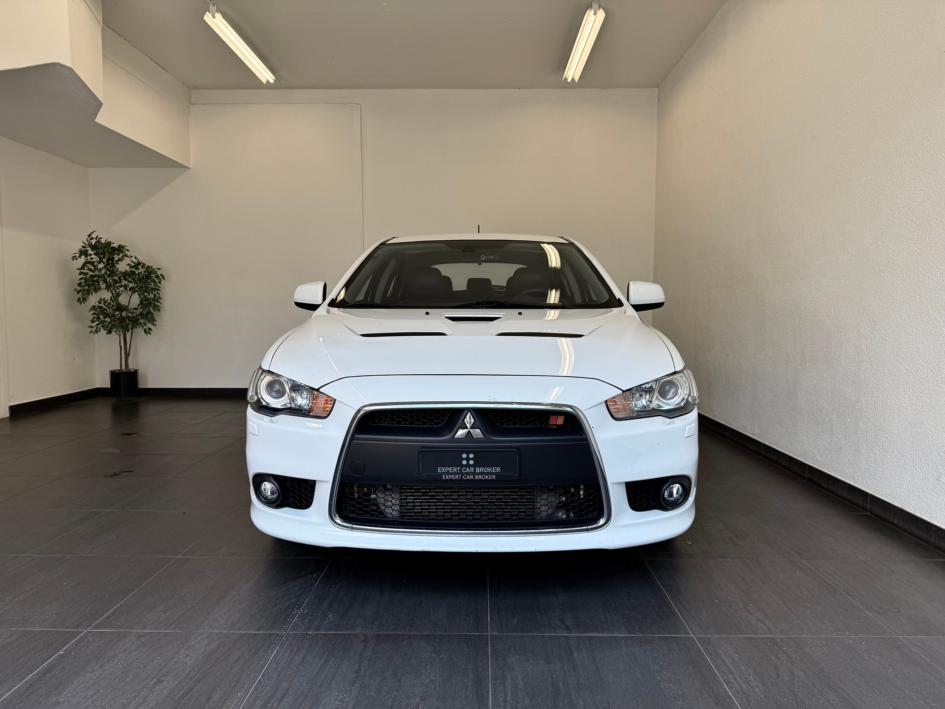 MITSUBISHI Lancer Sportback 2.0 Ralliart S 4WD TC-SST-image-2