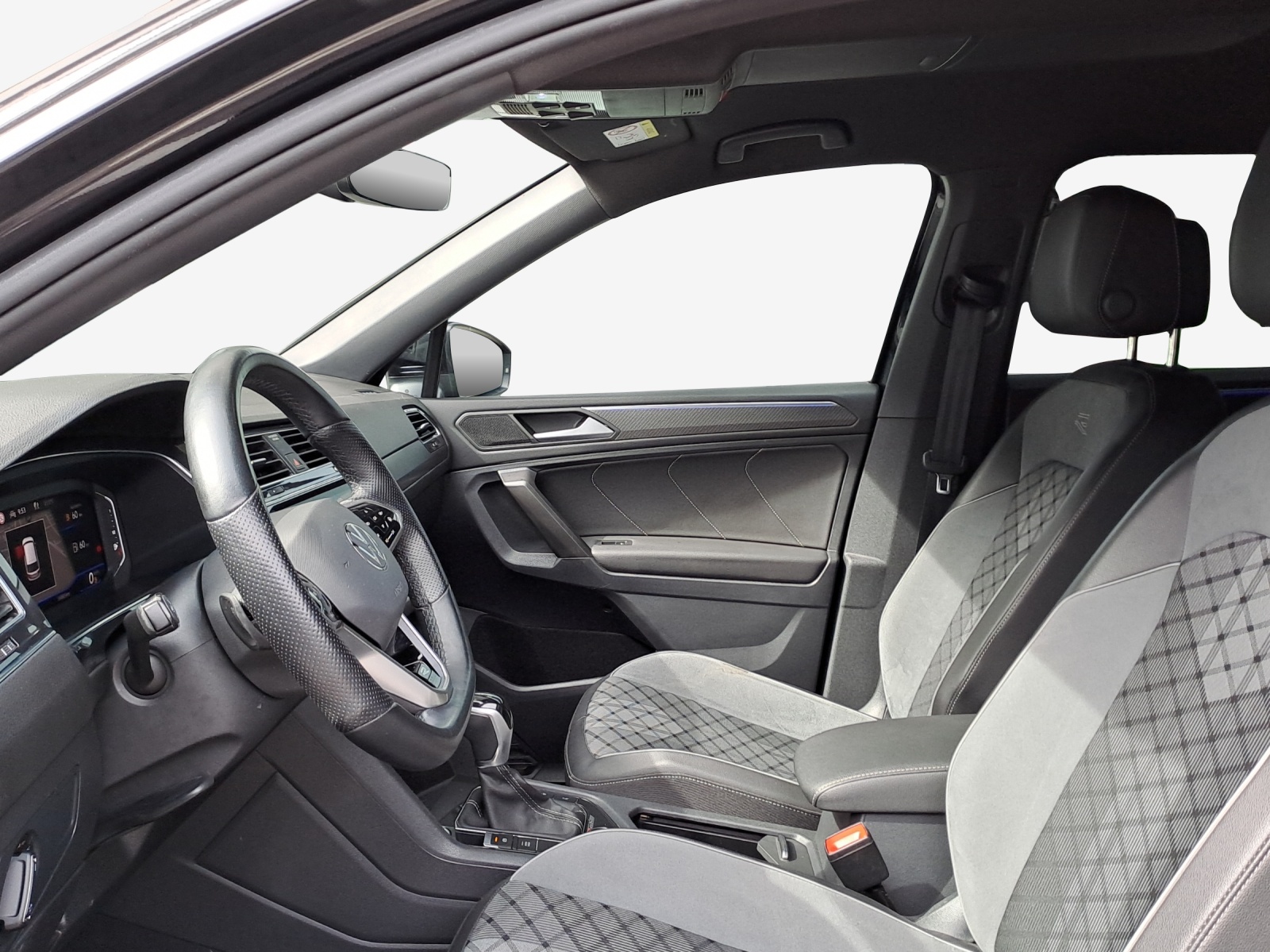 VW Tiguan Allspace 2.0TSI R-Line 4Motion DSG-image-7