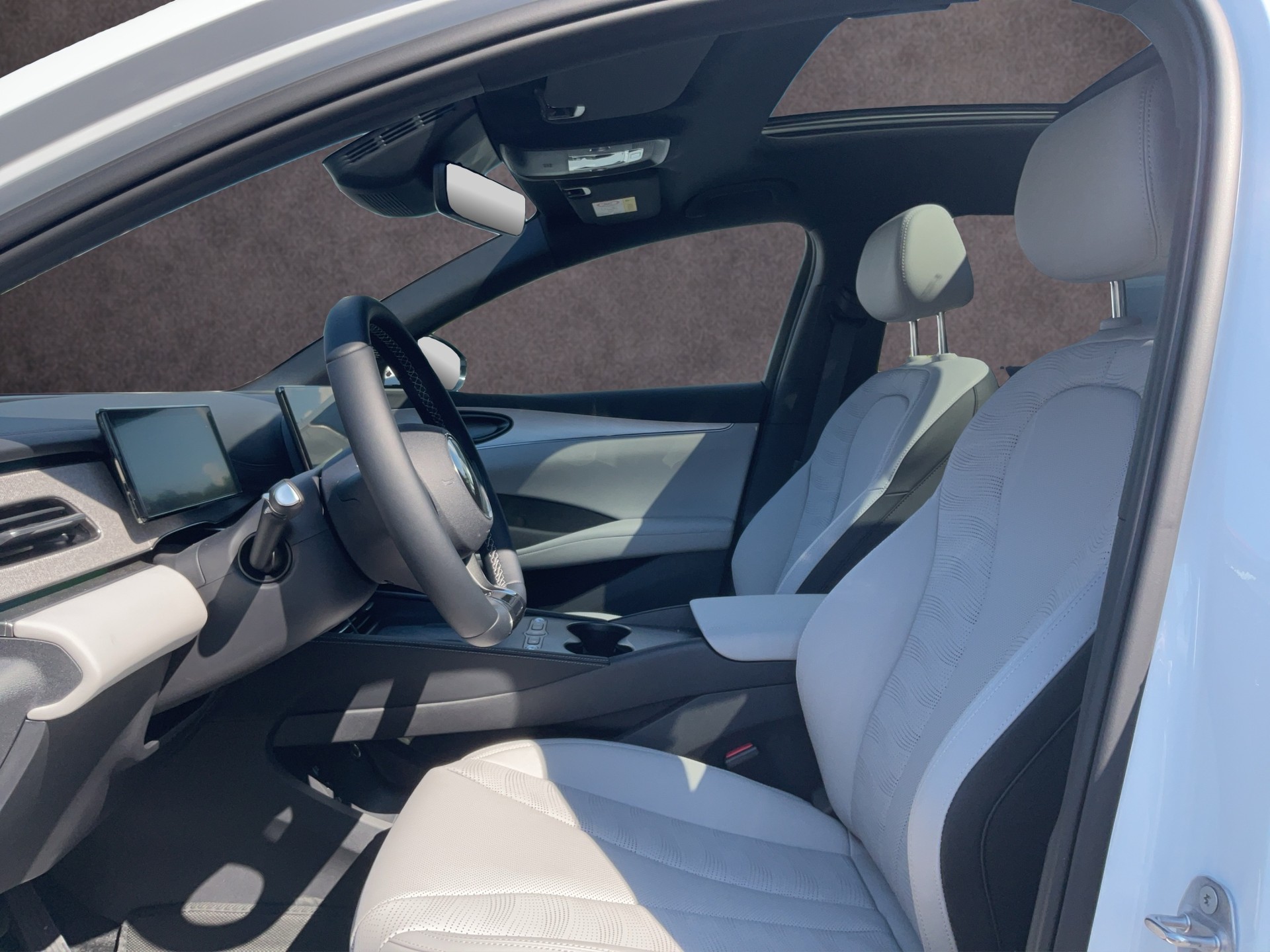 BYD Seal 6 DM-i Touring Comfort-image-8