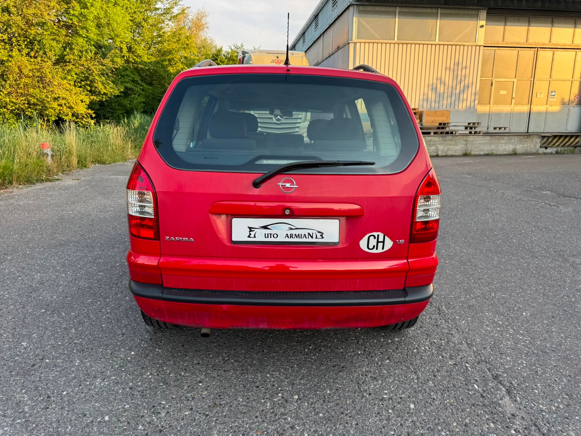 OPEL Zafira 1.8i 16V Club-image-3