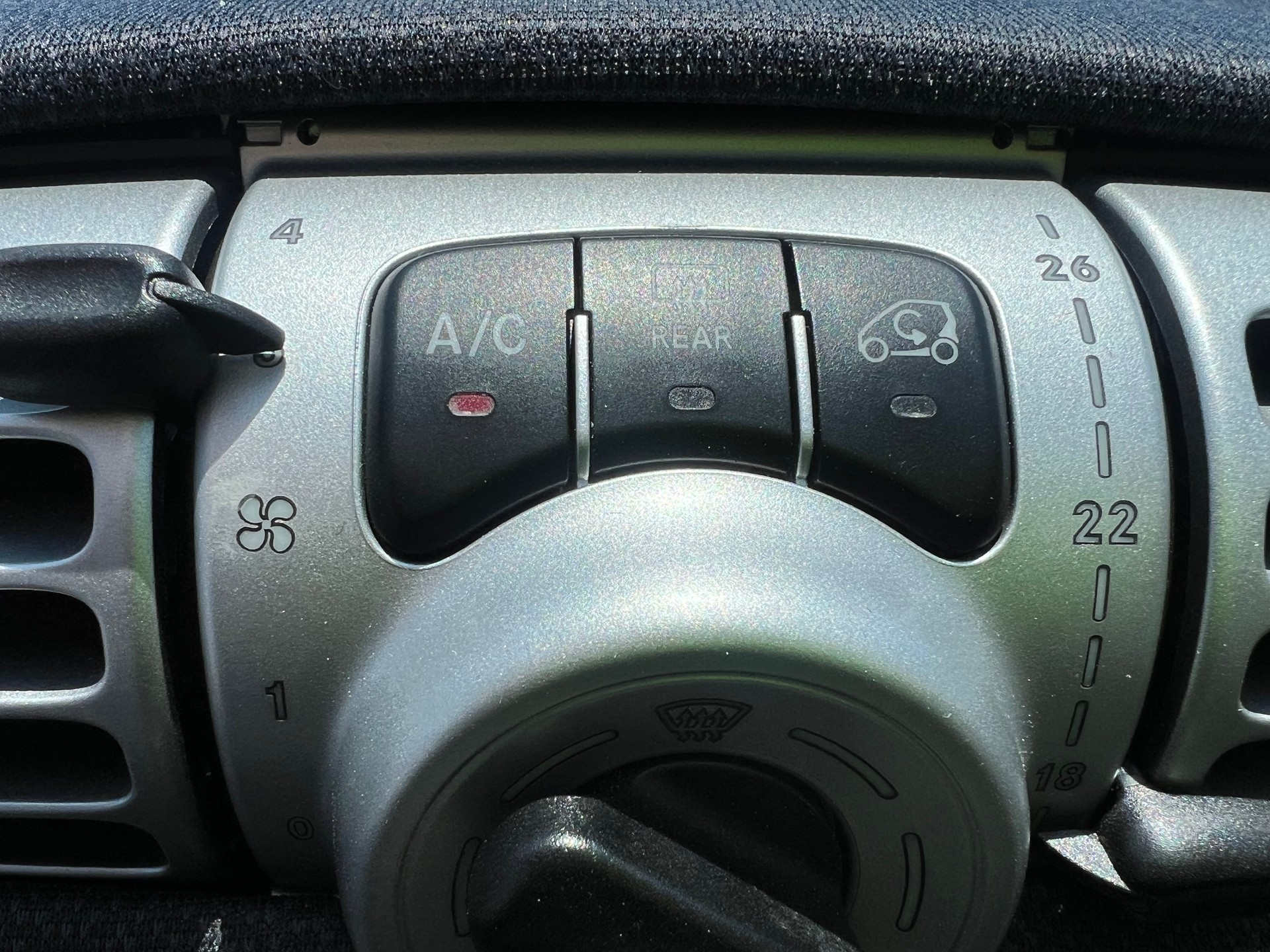 SMART fortwo pure cdi softouch-image-11