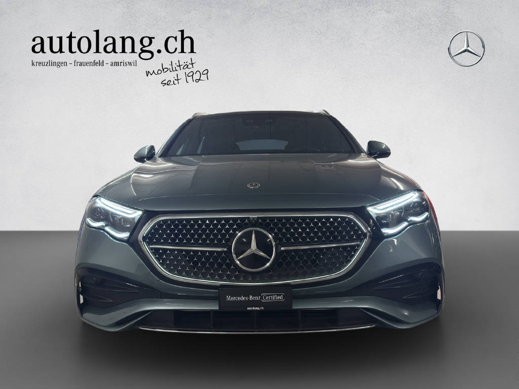 MERCEDES-BENZ E 200 AMG Line 4Matic T-Modell-image-14