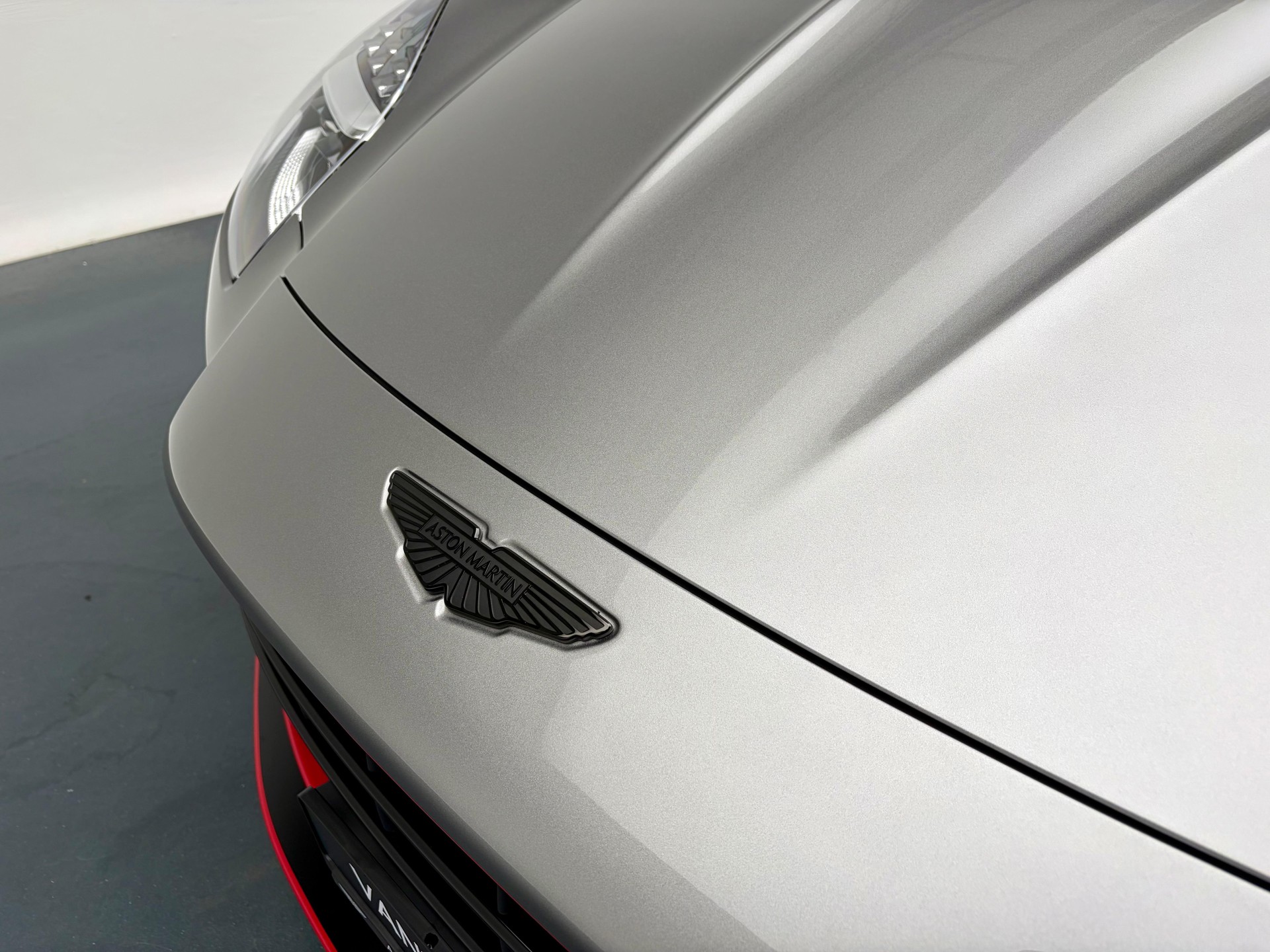 ASTON MARTIN V8 Vantage Coupé 4.0 S V8 Bi-Turbo by "Q"-image-23