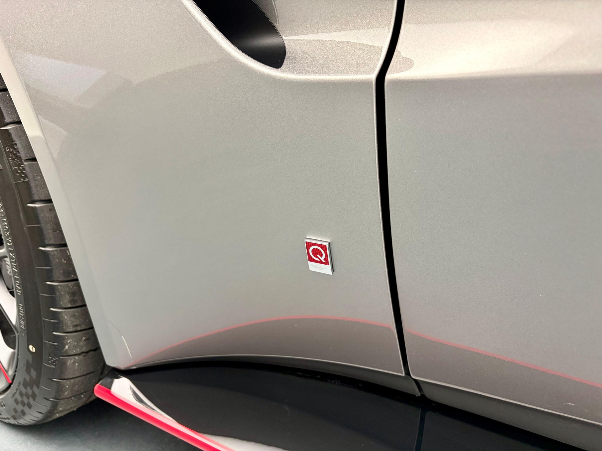 ASTON MARTIN V8 Vantage Coupé 4.0 S V8 Bi-Turbo by "Q"-image-19