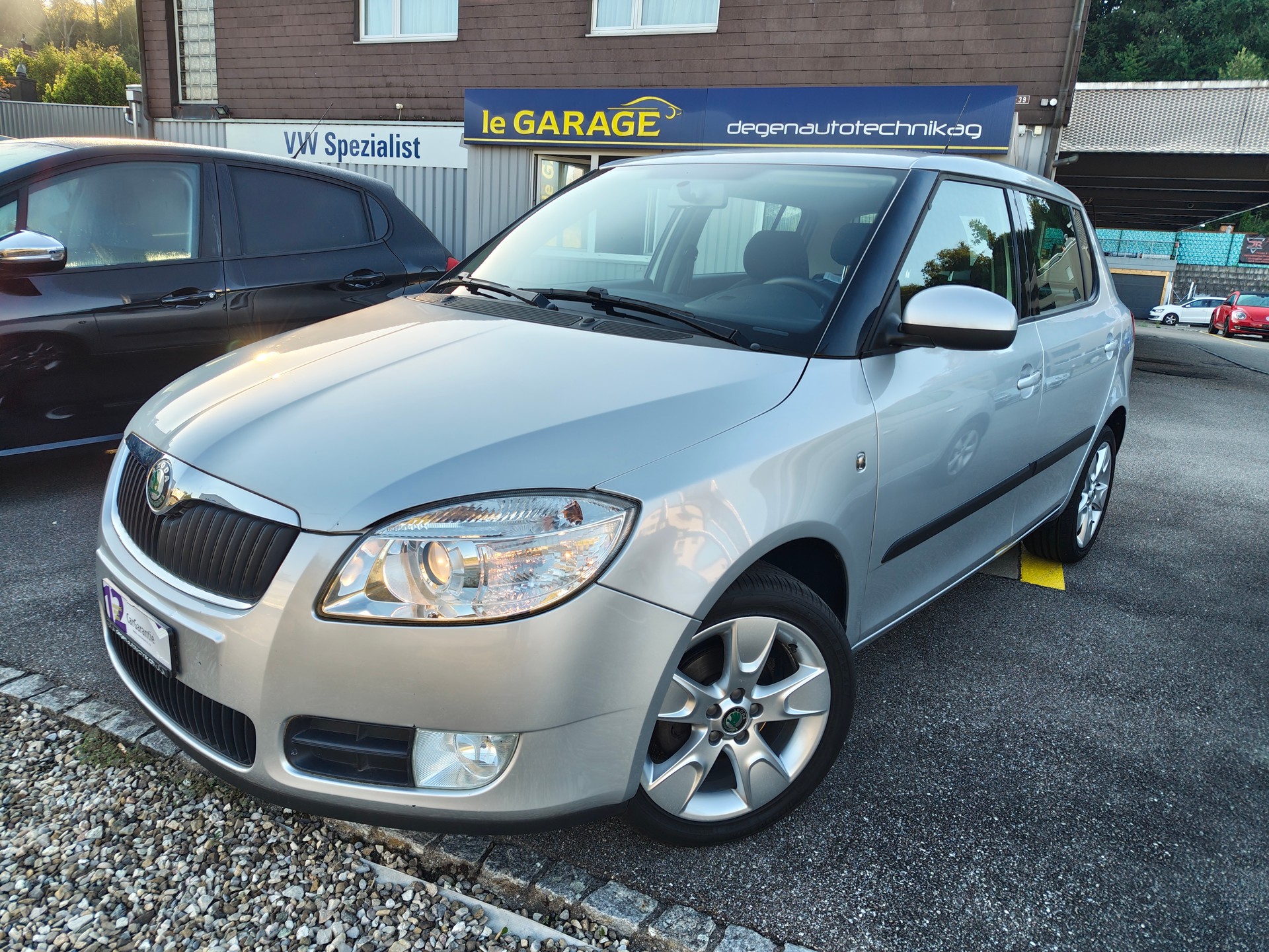 SKODA Fabia 1.6 Elegance Tiptronic-image-0