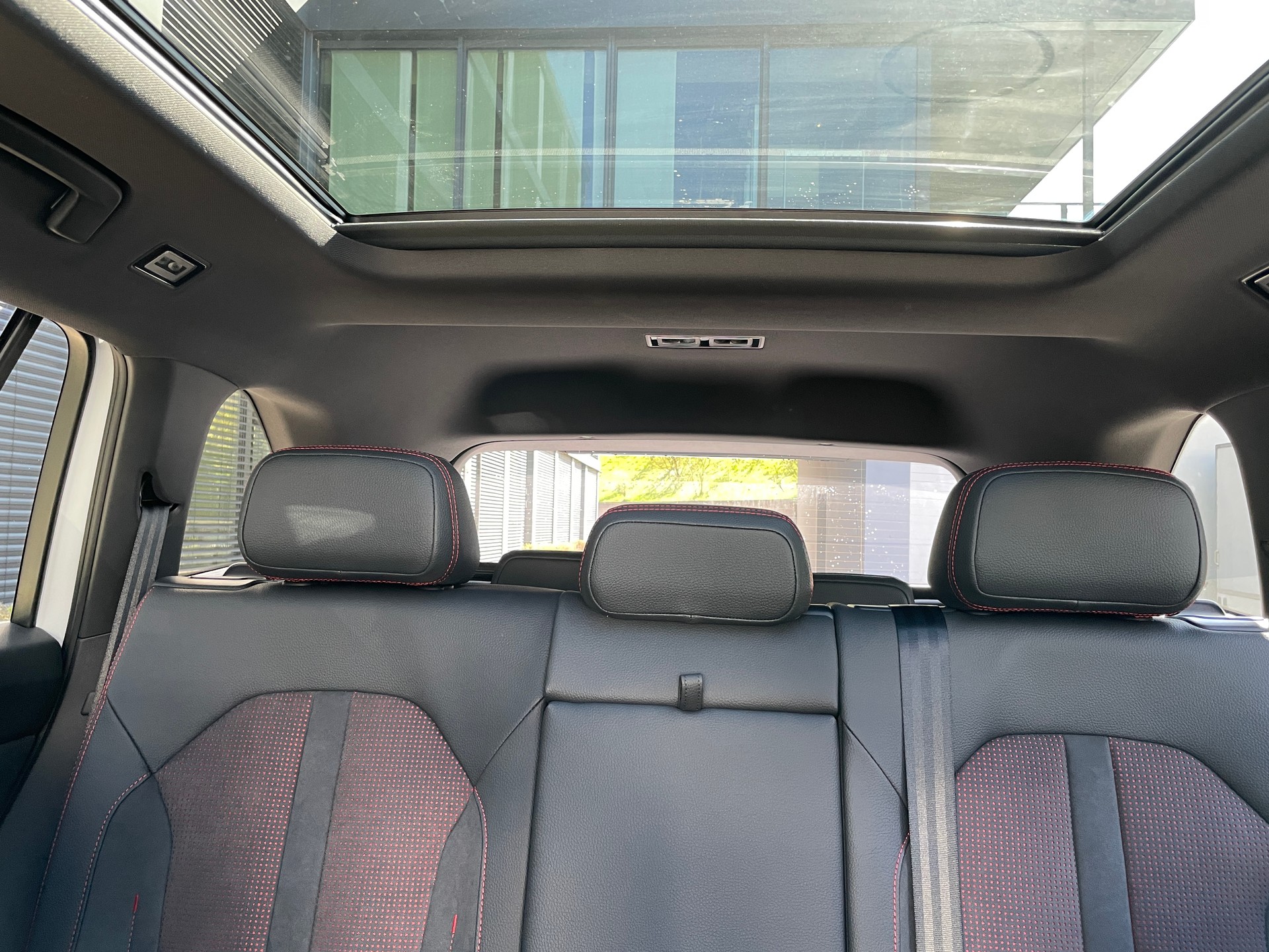 SKODA Kodiaq 2.0 TSI RS 4x4, 7-Sitzer, Standheizung, AHK, Head-up-image-23