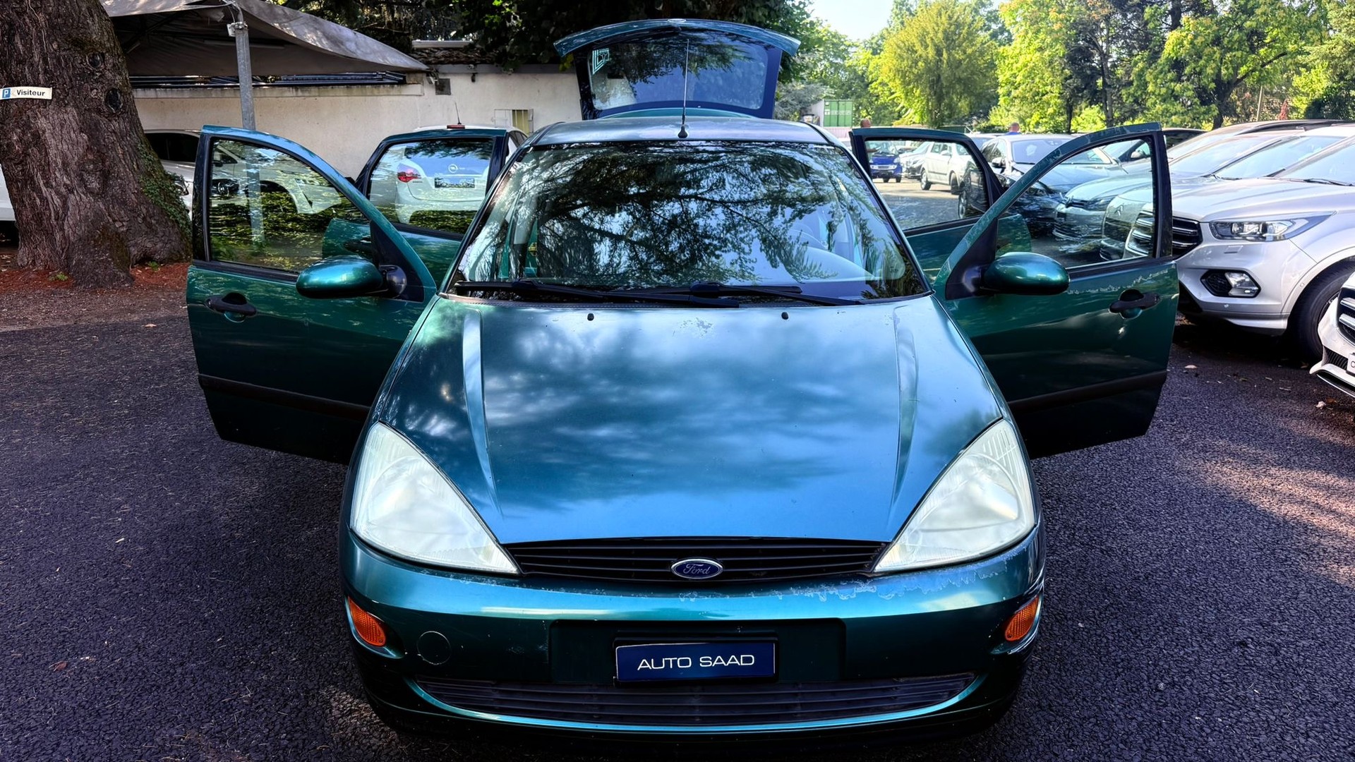 FORD Focus 1.4i 16V Ambiente-image-10