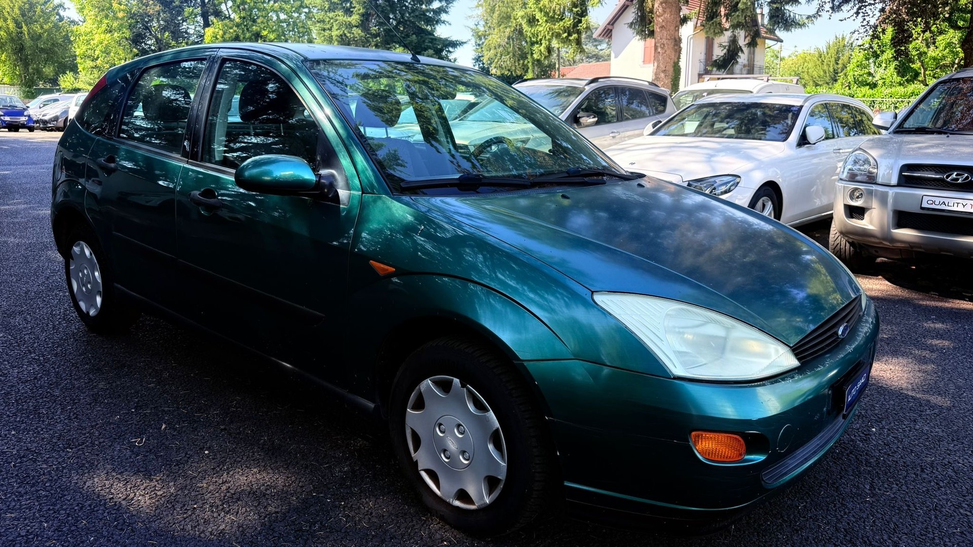 FORD Focus 1.4i 16V Ambiente-image-2