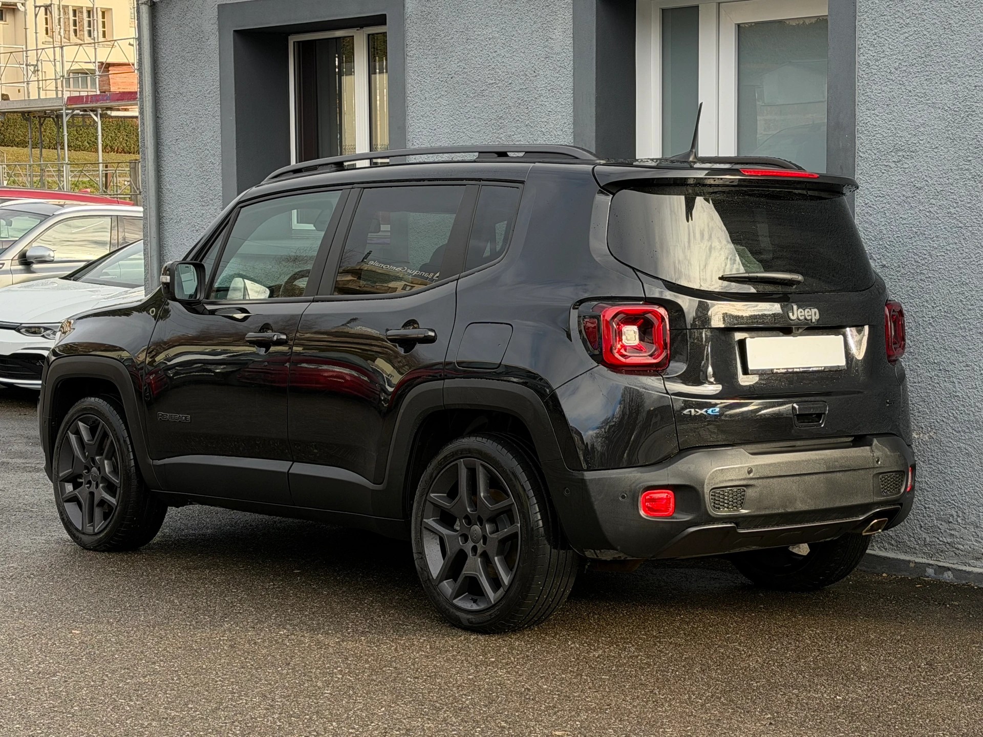 JEEP Renegade 1.3 T PHEV S AWD-image-3