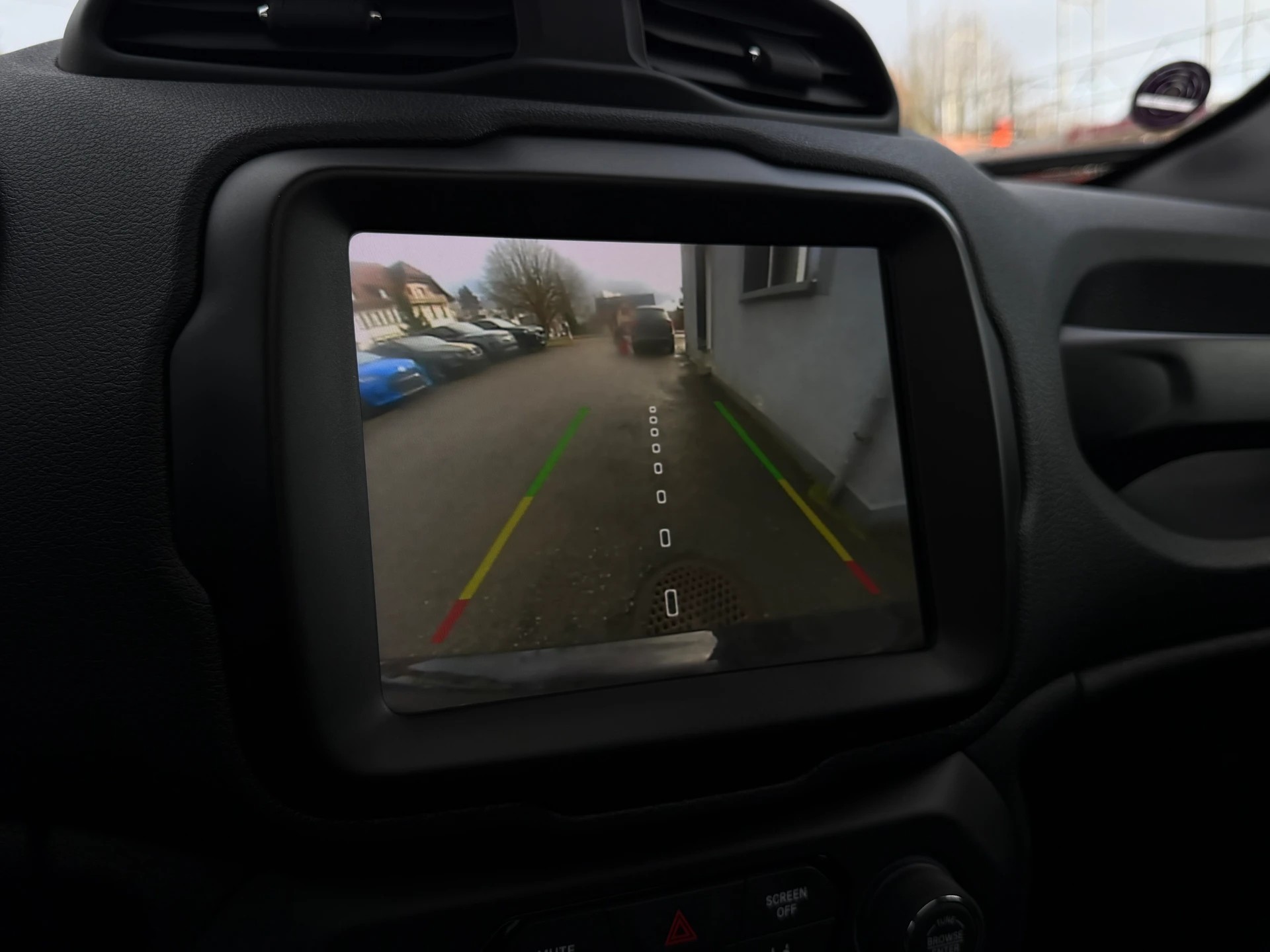 JEEP Renegade 1.3 T PHEV S AWD-image-7