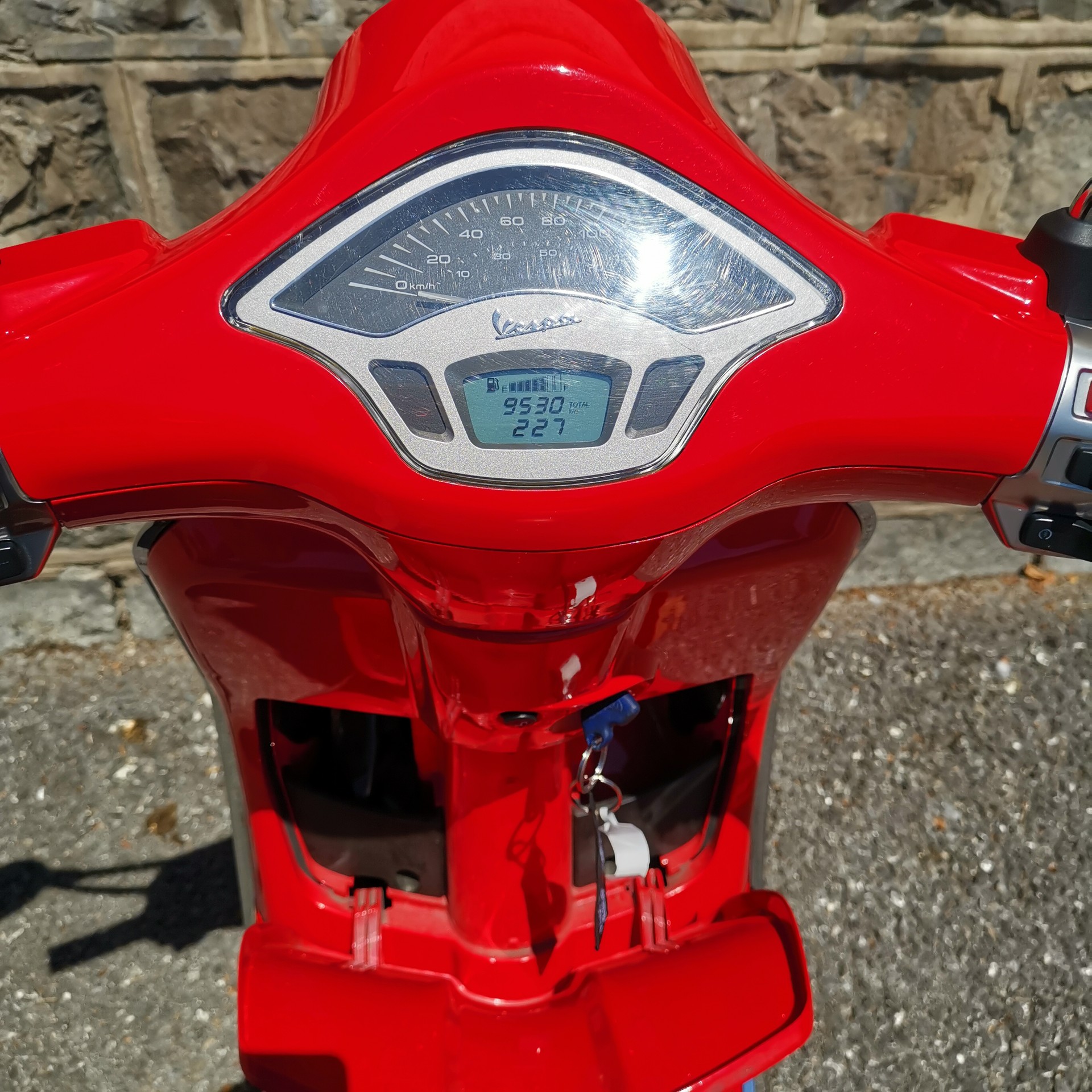 PIAGGIO Vespa 125 Primavera i.e. 3V ABS-image-4
