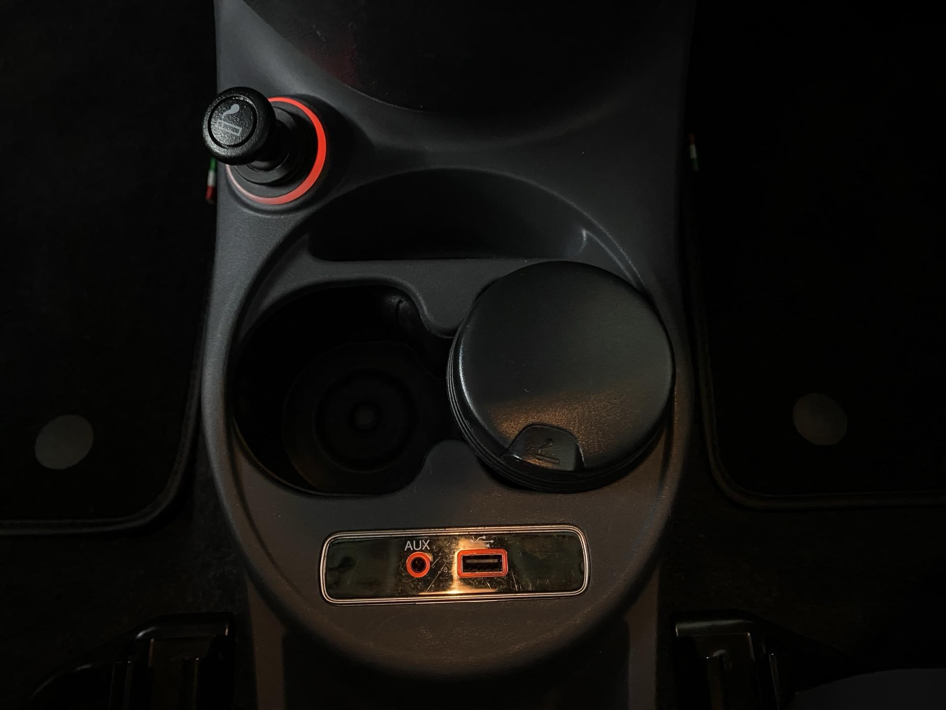 FIAT 500 0.9 Twinair Lounge Dualogic-image-19