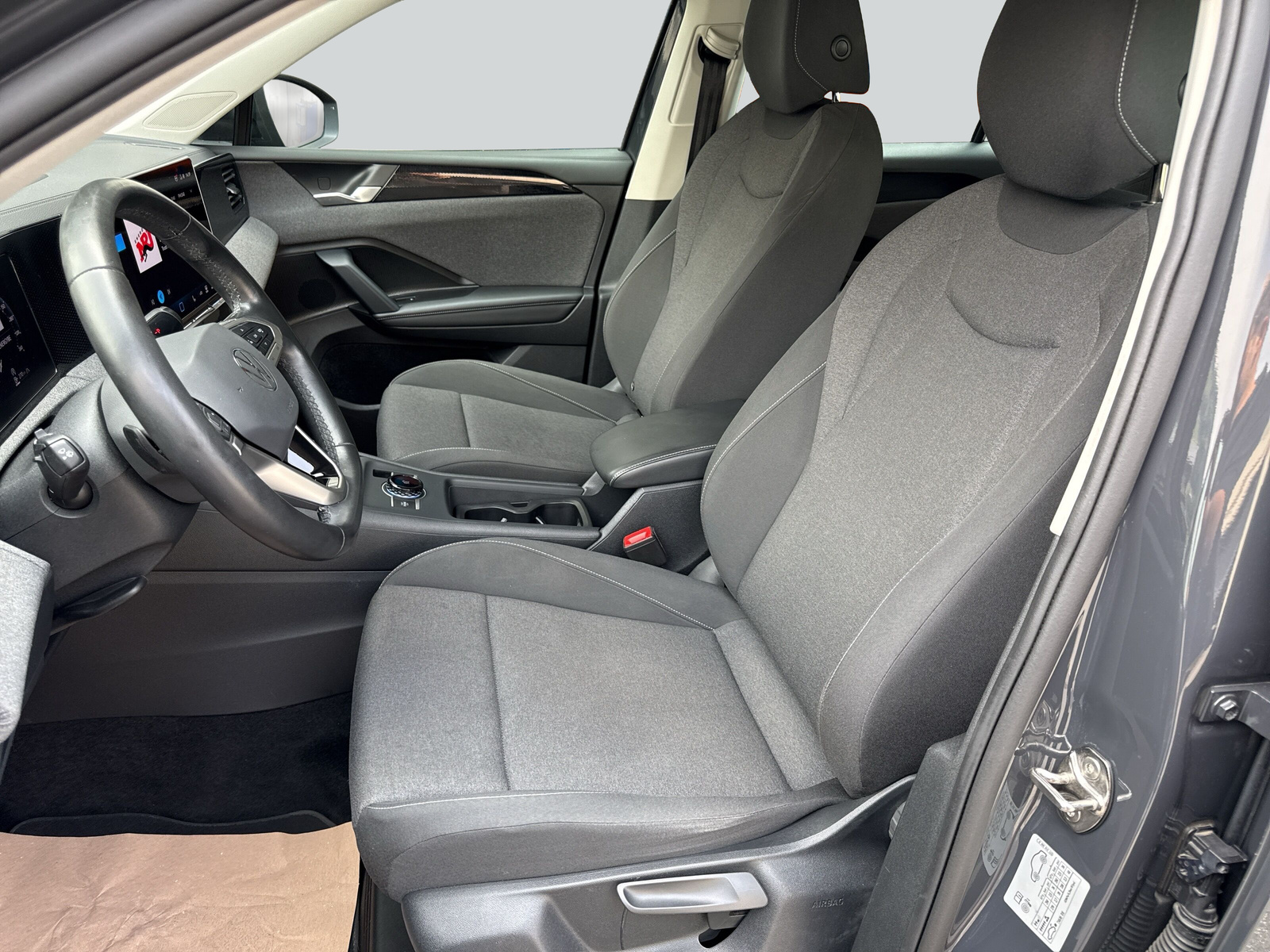 VW Tiguan 1.5 TSI evo2 mHEV DSG-image-9