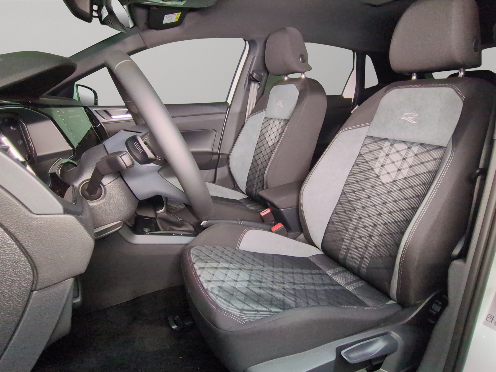 VW Polo 1.0 TSI R-Line United DSG-image-5