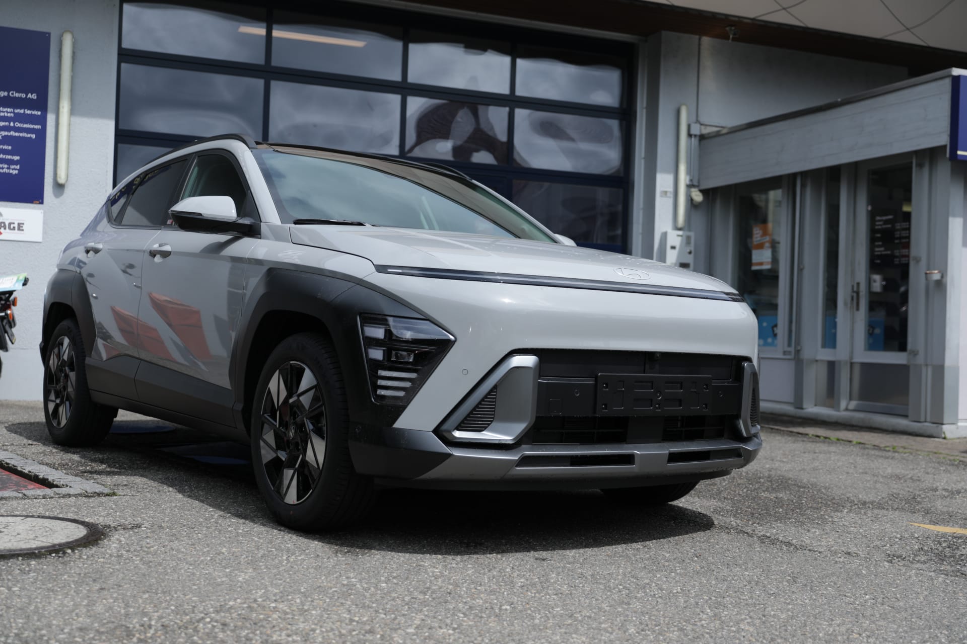 HYUNDAI Kona 1.6 GDi HEV Amplia DCT-image-8