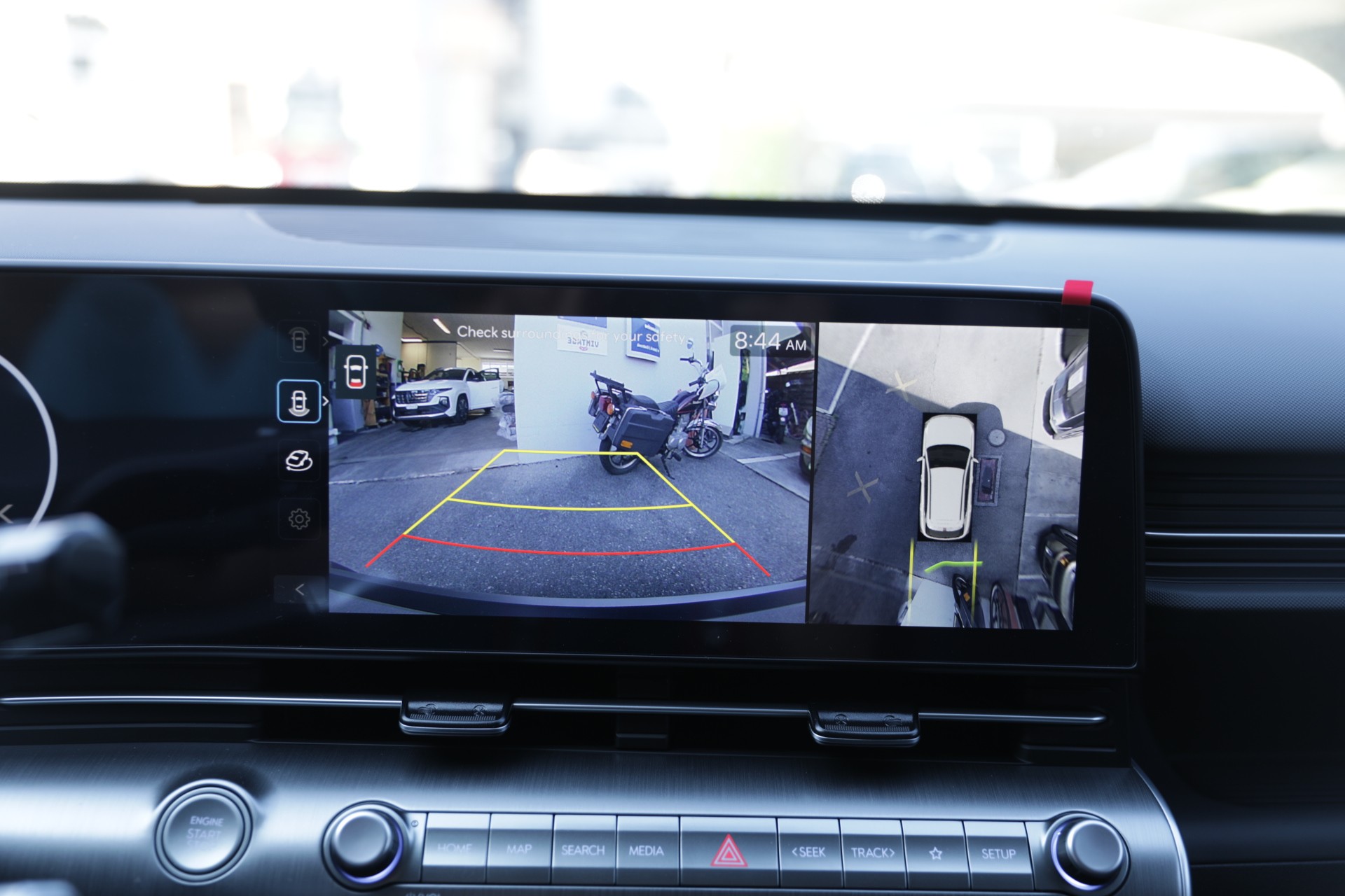 HYUNDAI Kona 1.6 GDi HEV Amplia DCT-image-16