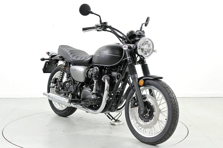 KAWASAKI W 800 Street ABS-showroom-element-1