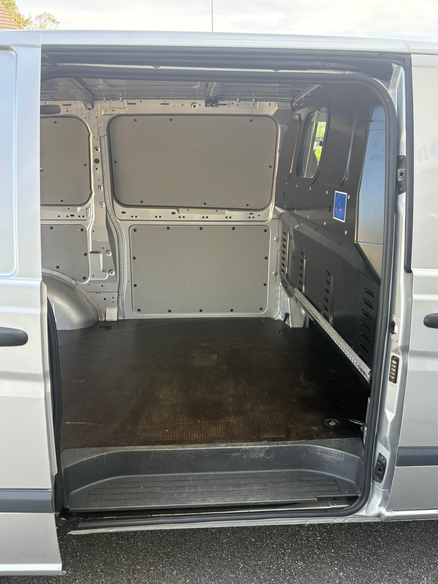 MERCEDES-BENZ Vito 113 CDI Blue Efficiency L-image-7