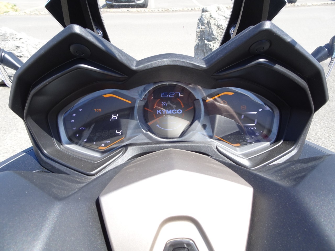 KYMCO AK 575i Premium (35kW)-image-5