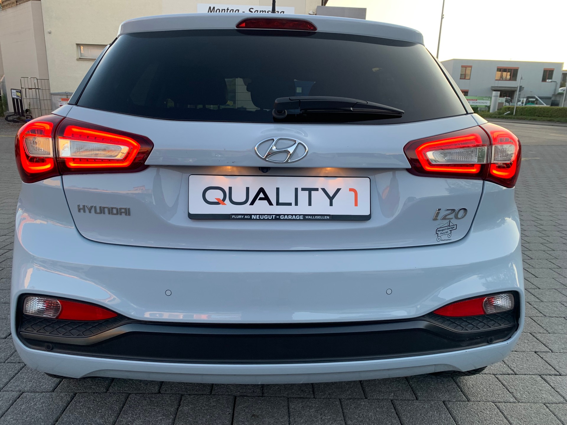 HYUNDAI i20 Active 1.0 T-GDi Vertex DCT-image-5