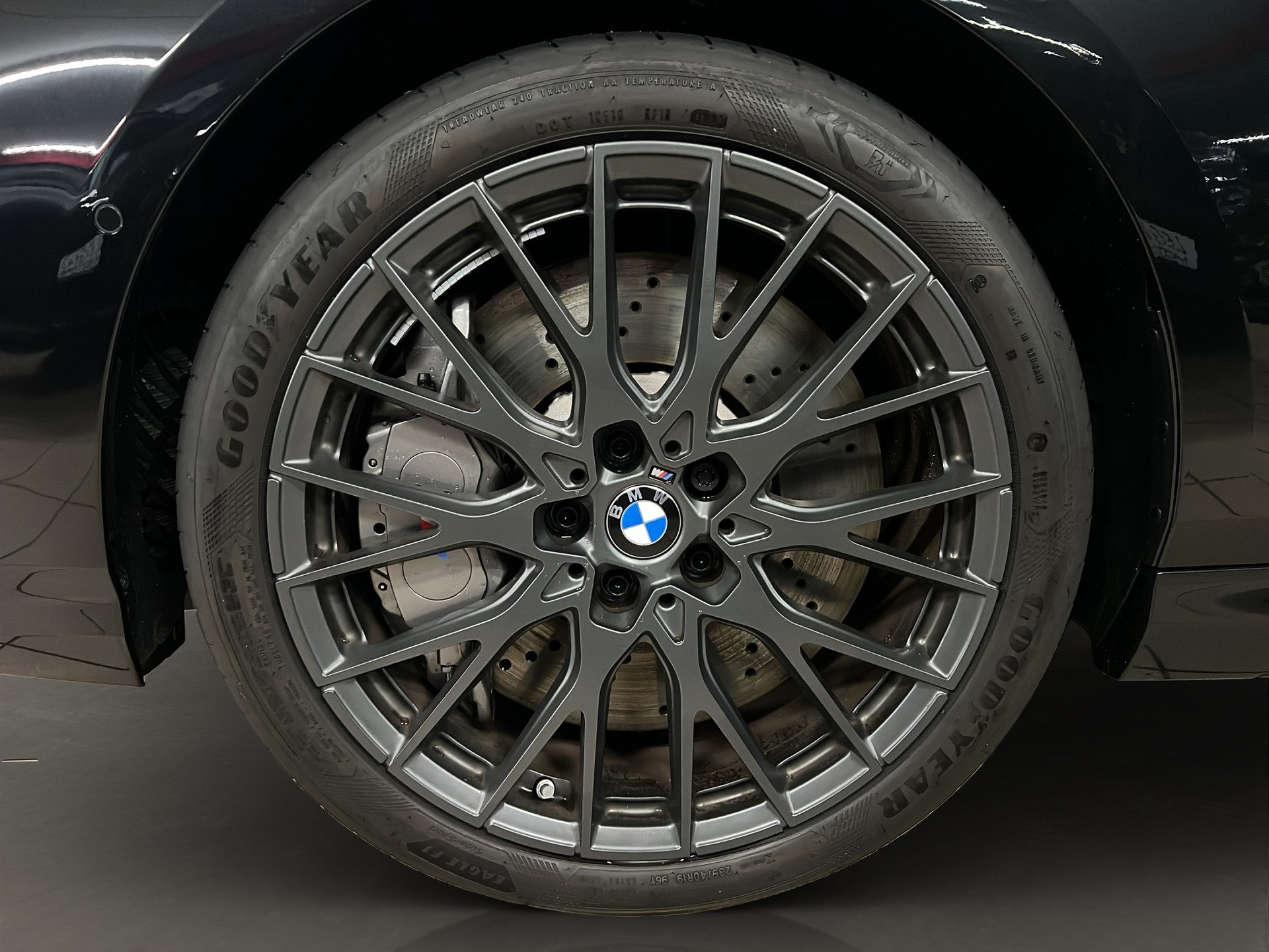 BMW M135 xDrive-image-17