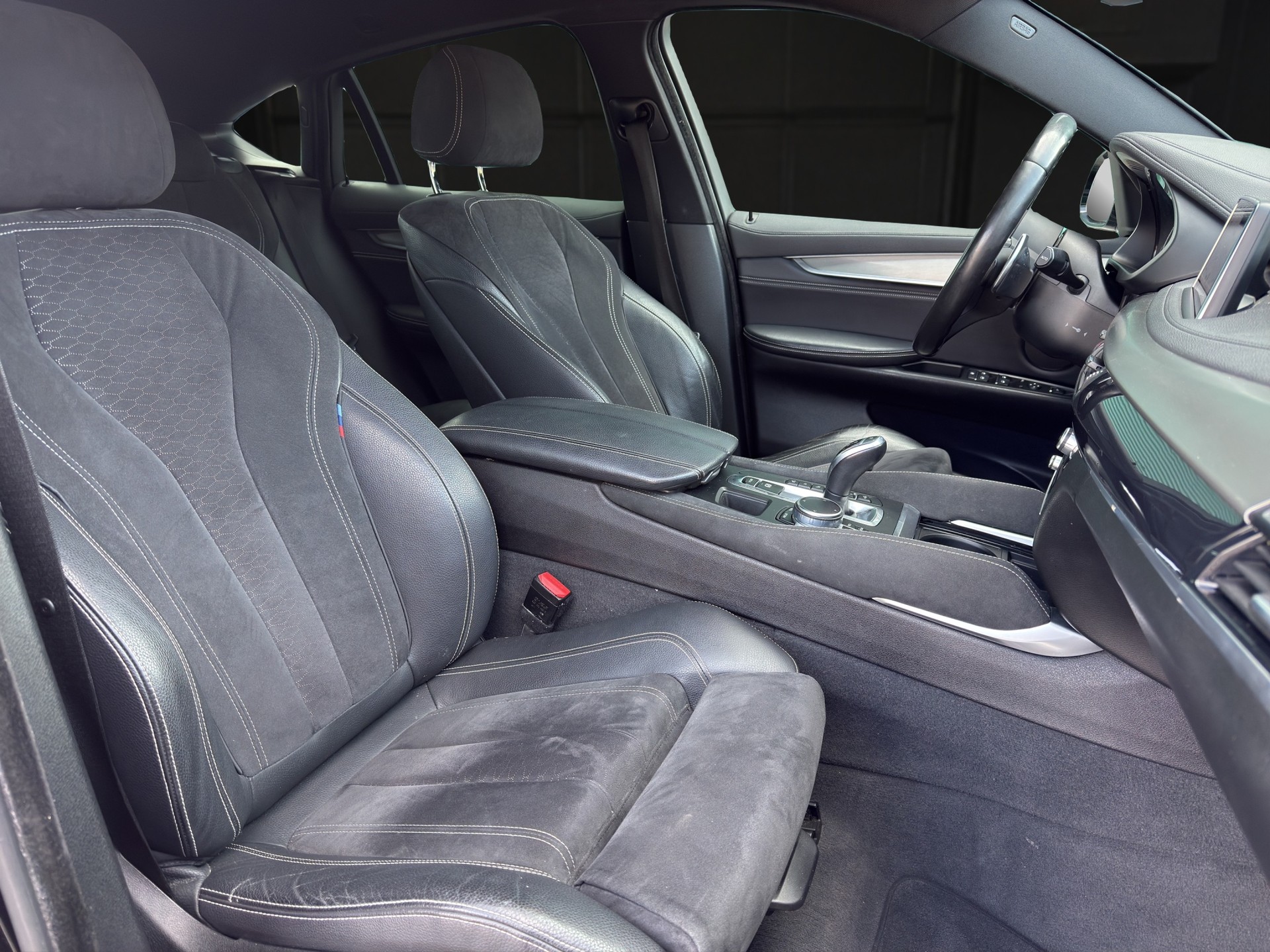 BMW X6 xDrive 30d M Sport Steptronic-image-9