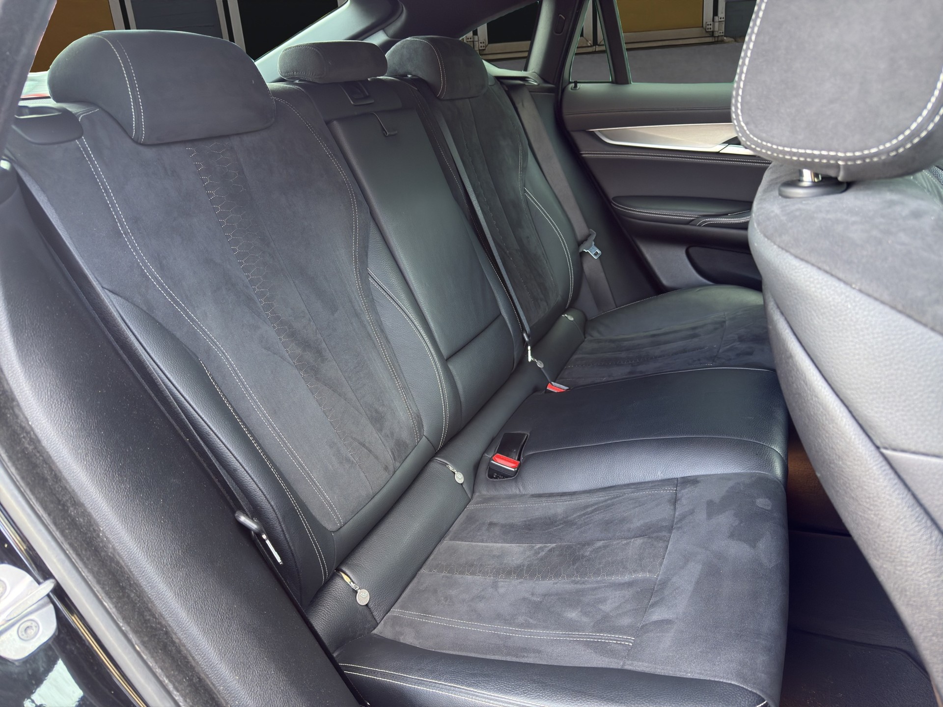 BMW X6 xDrive 30d M Sport Steptronic-image-12