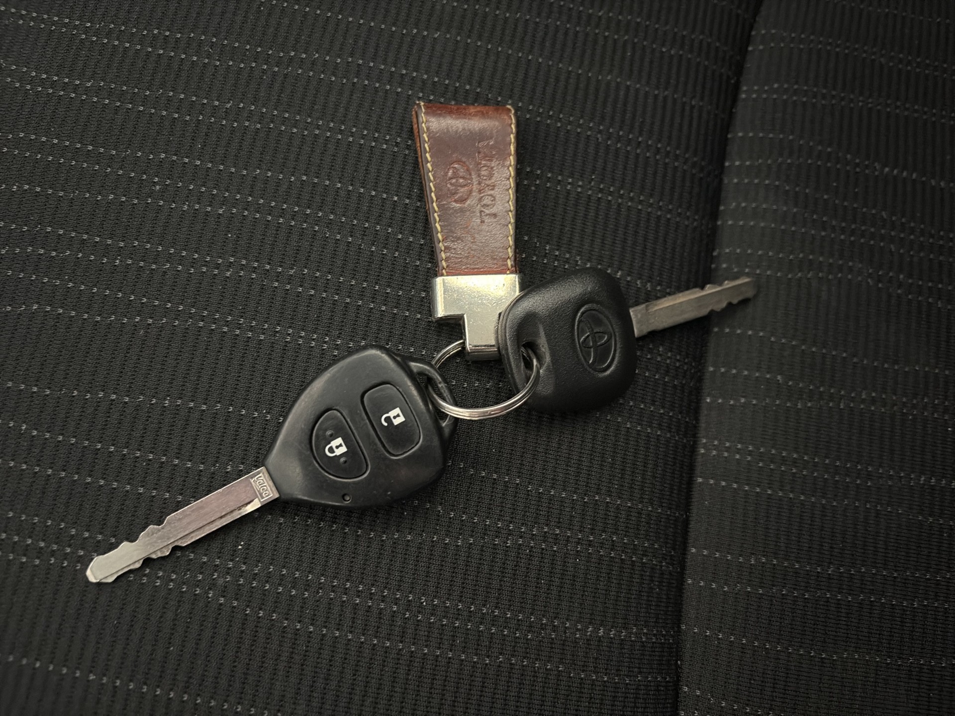 TOYOTA Auris 1.6 Linea Luna MultiMode-image-21