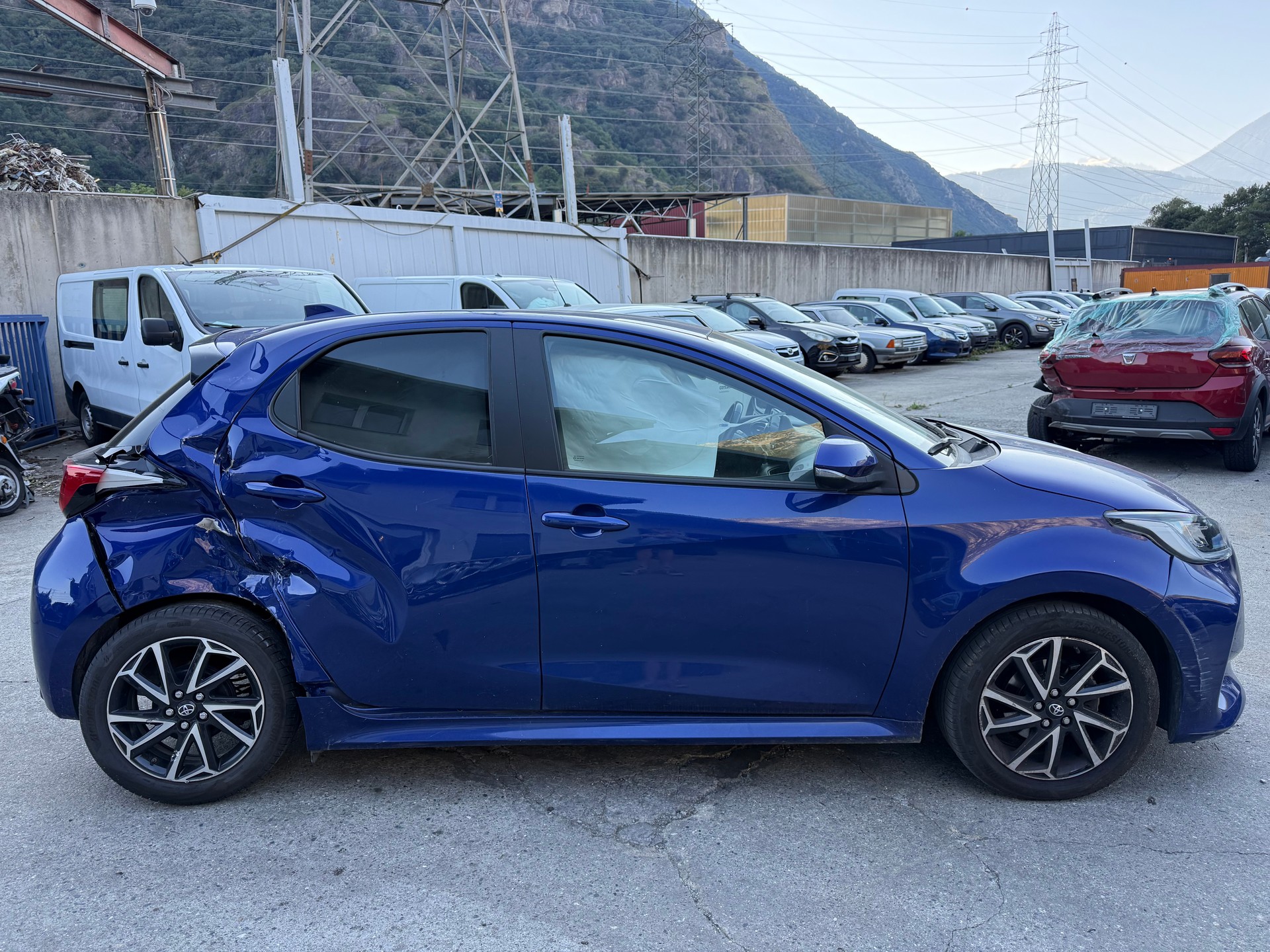 TOYOTA Yaris 1.5 Trend-image-4