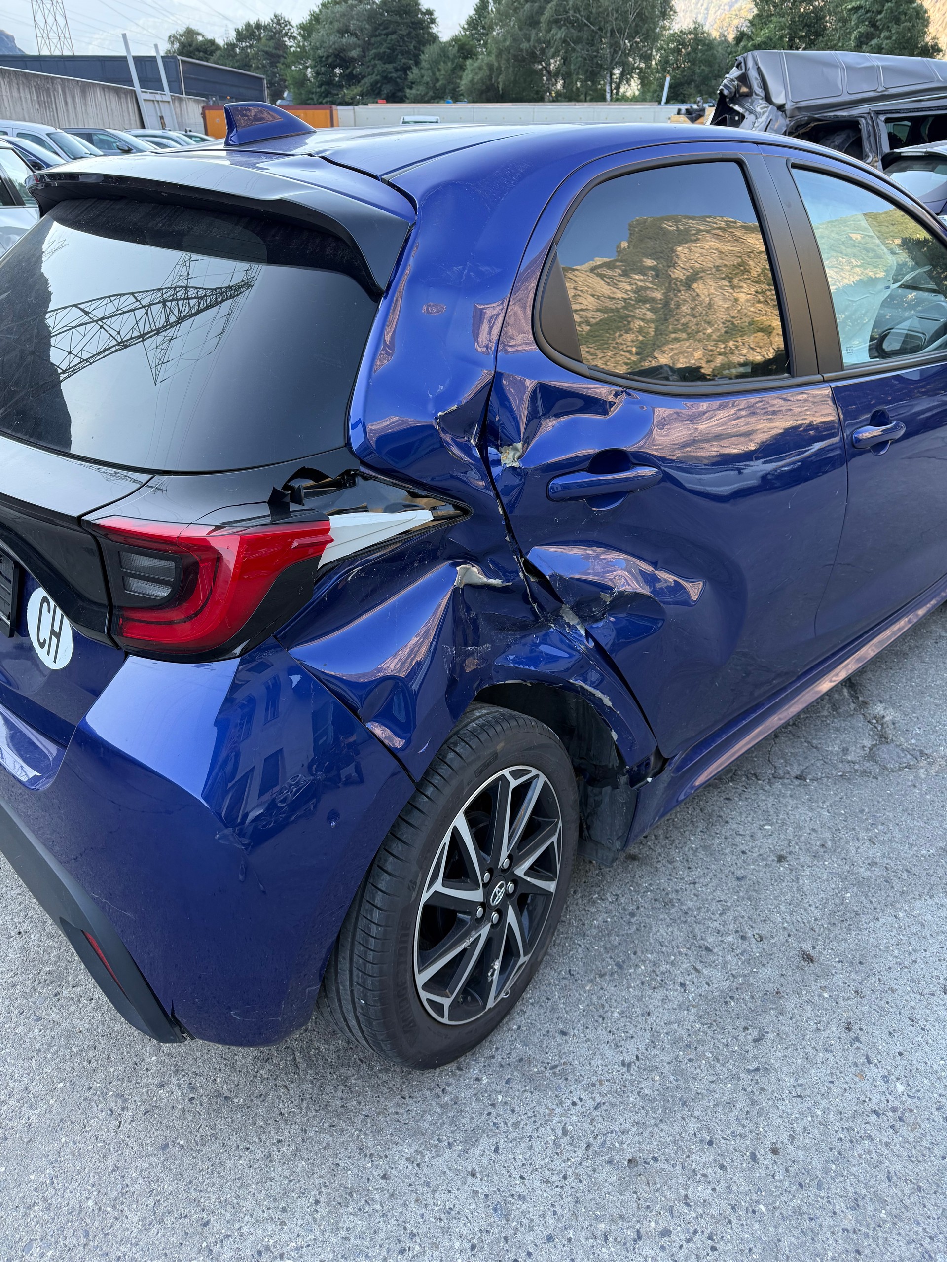 TOYOTA Yaris 1.5 Trend-image-6