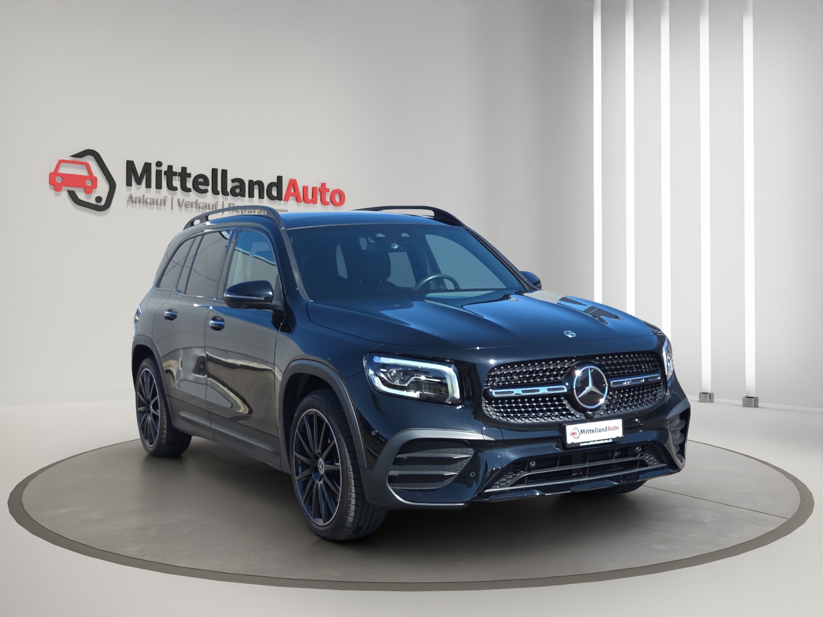 MERCEDES-BENZ GLB 250 4Matic AMG Line 8G-Tronic-image-2