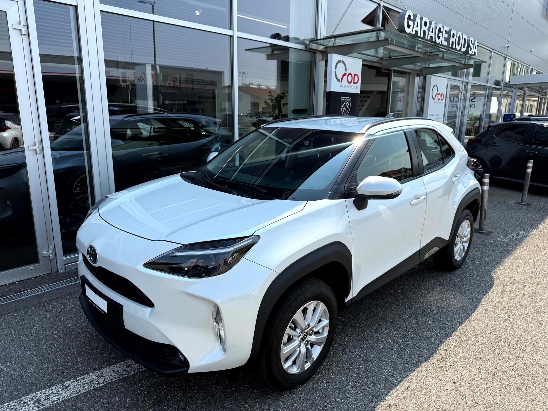 TOYOTA Yaris Cross 1.5 Comfort AWDi e-CVT-image-0